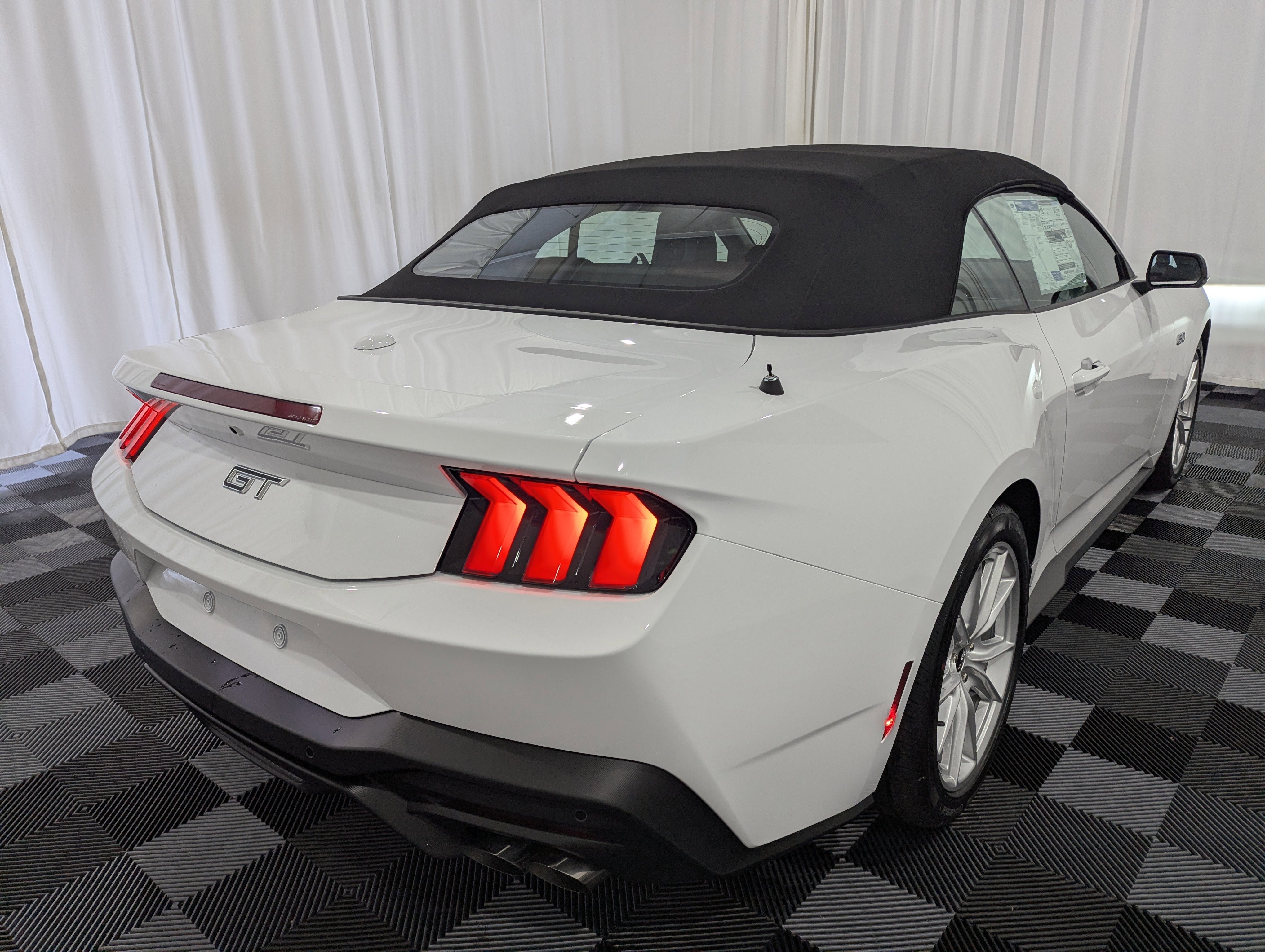 2026 Ford Mustang GT Premium