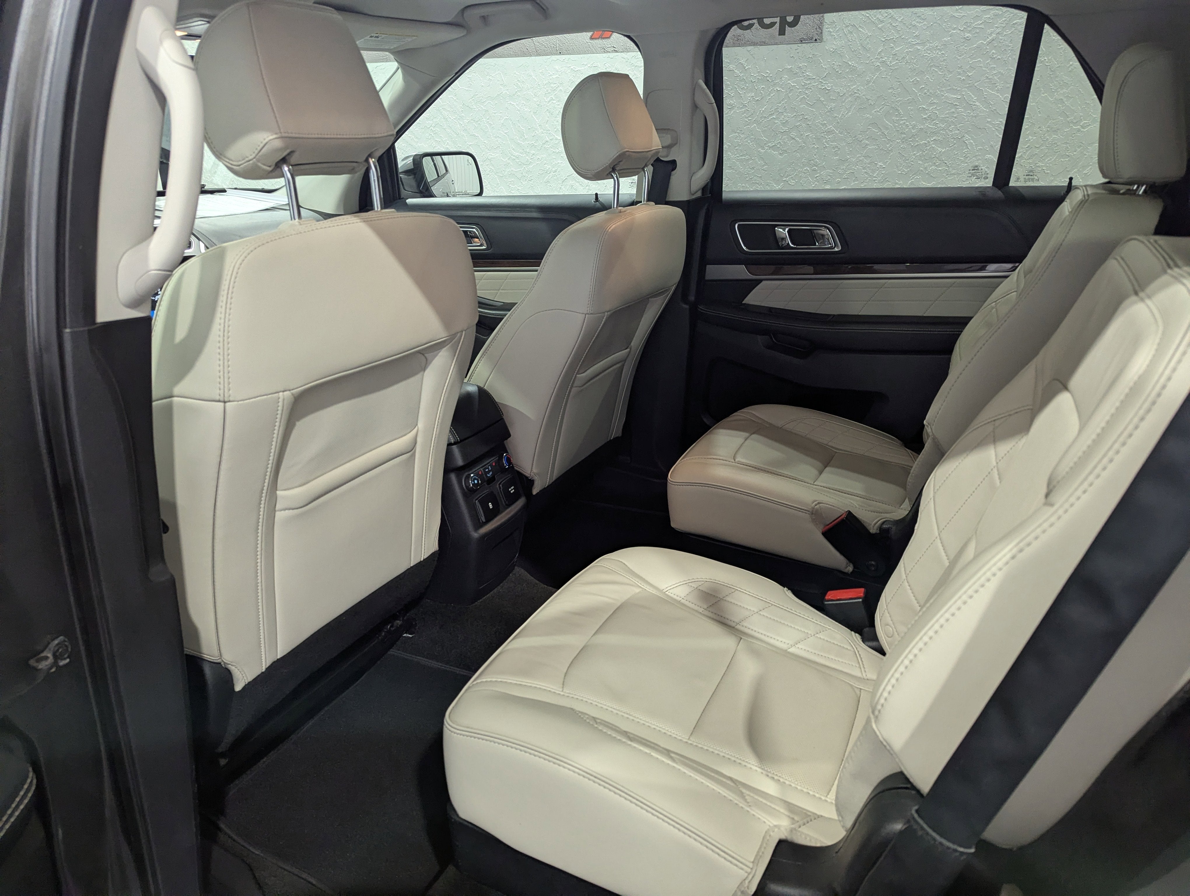 2017 Ford Explorer Platinum 4x4