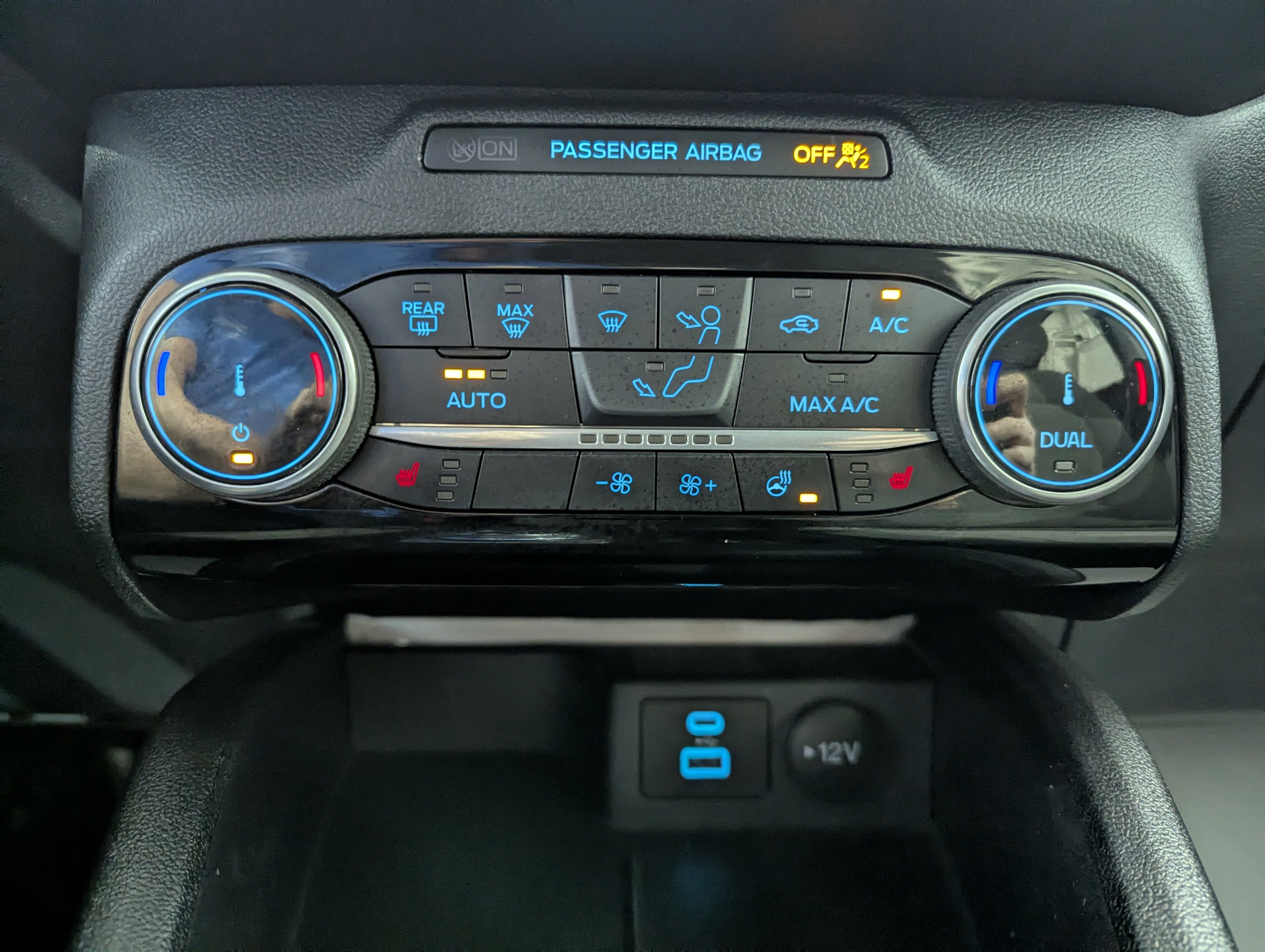 2022 Ford Escape SE Hybrid AWD