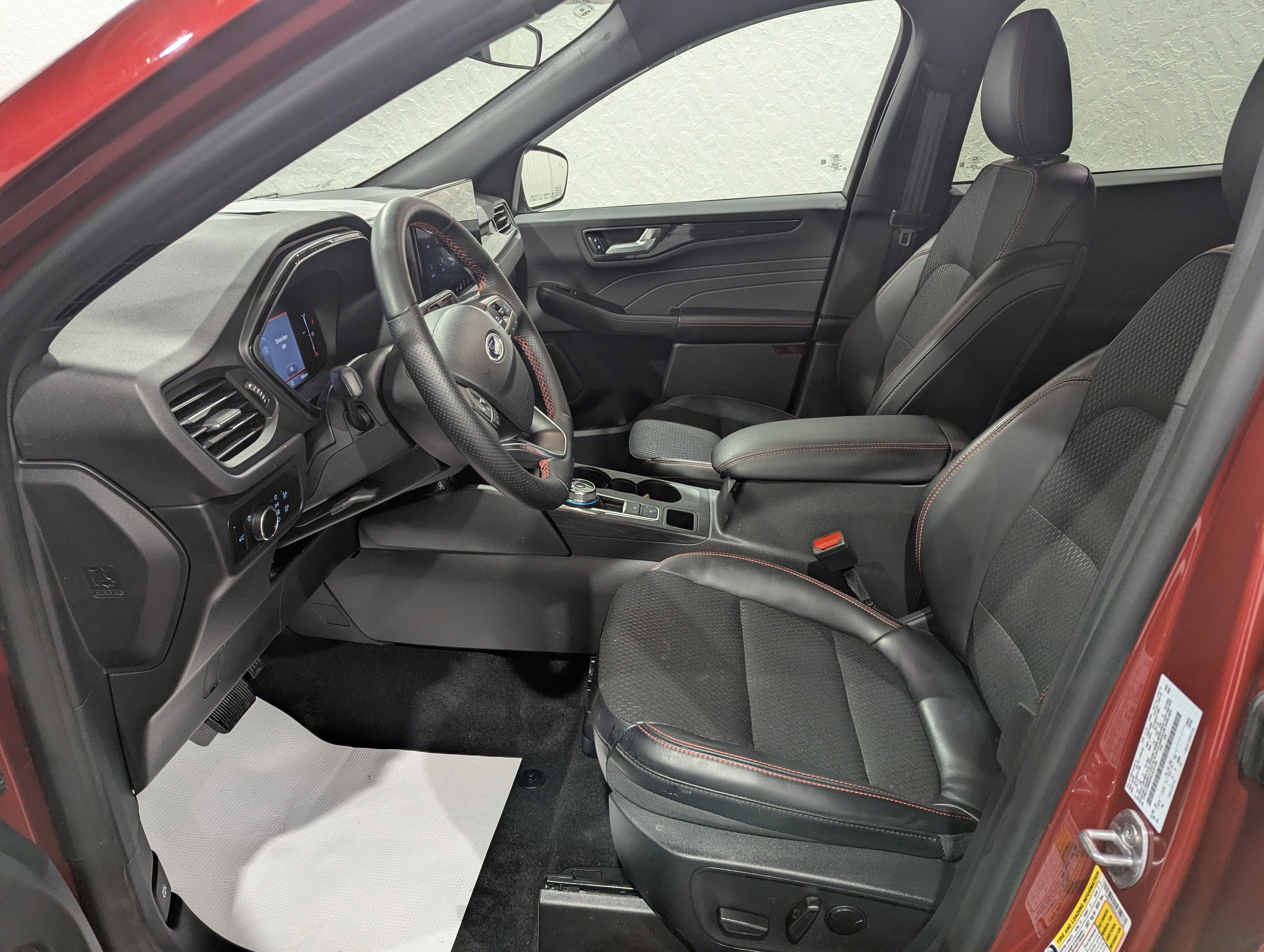 2025 Ford Escape ST-Line AWD