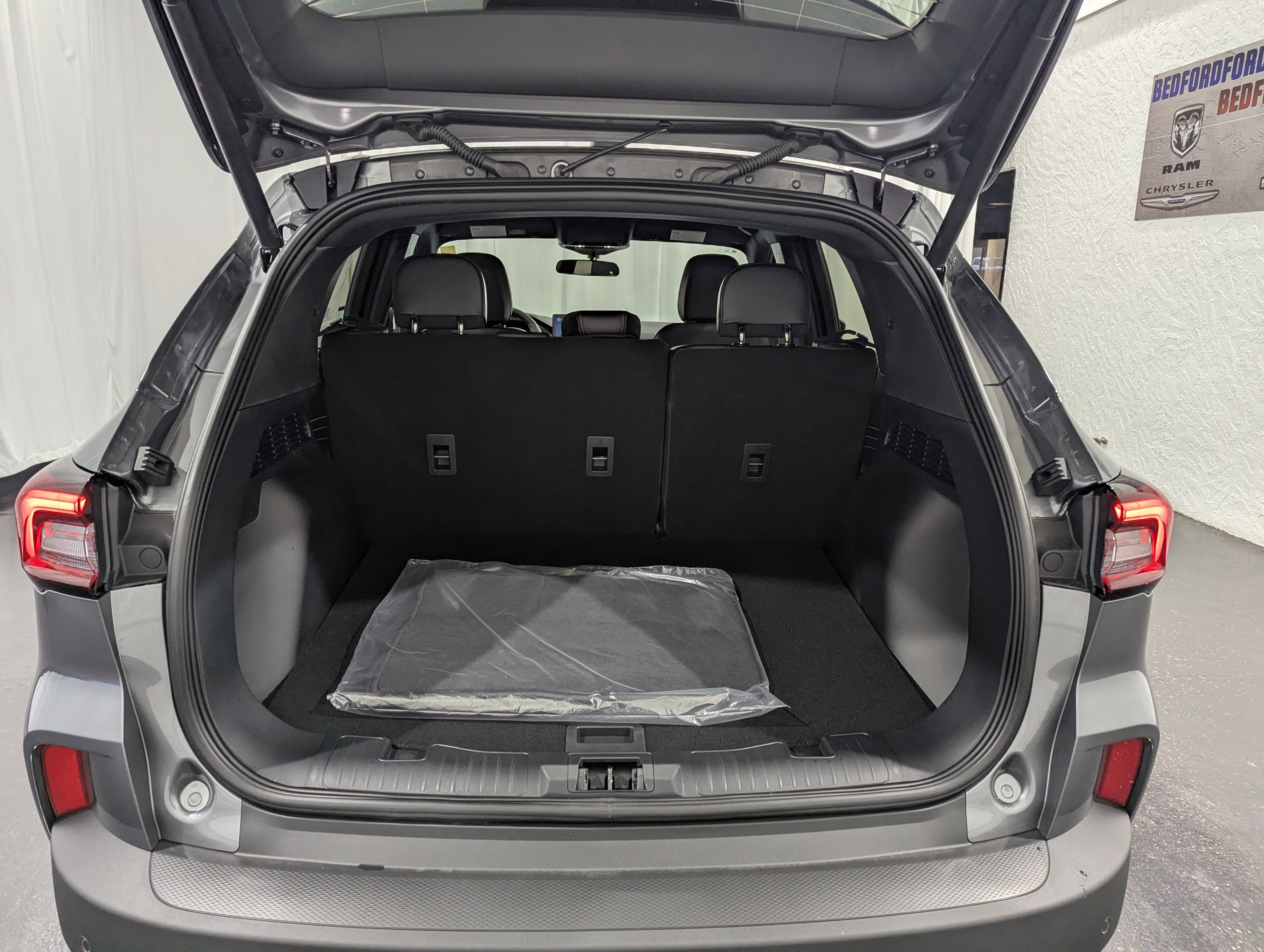 2026 Ford Escape ST-Line AWD