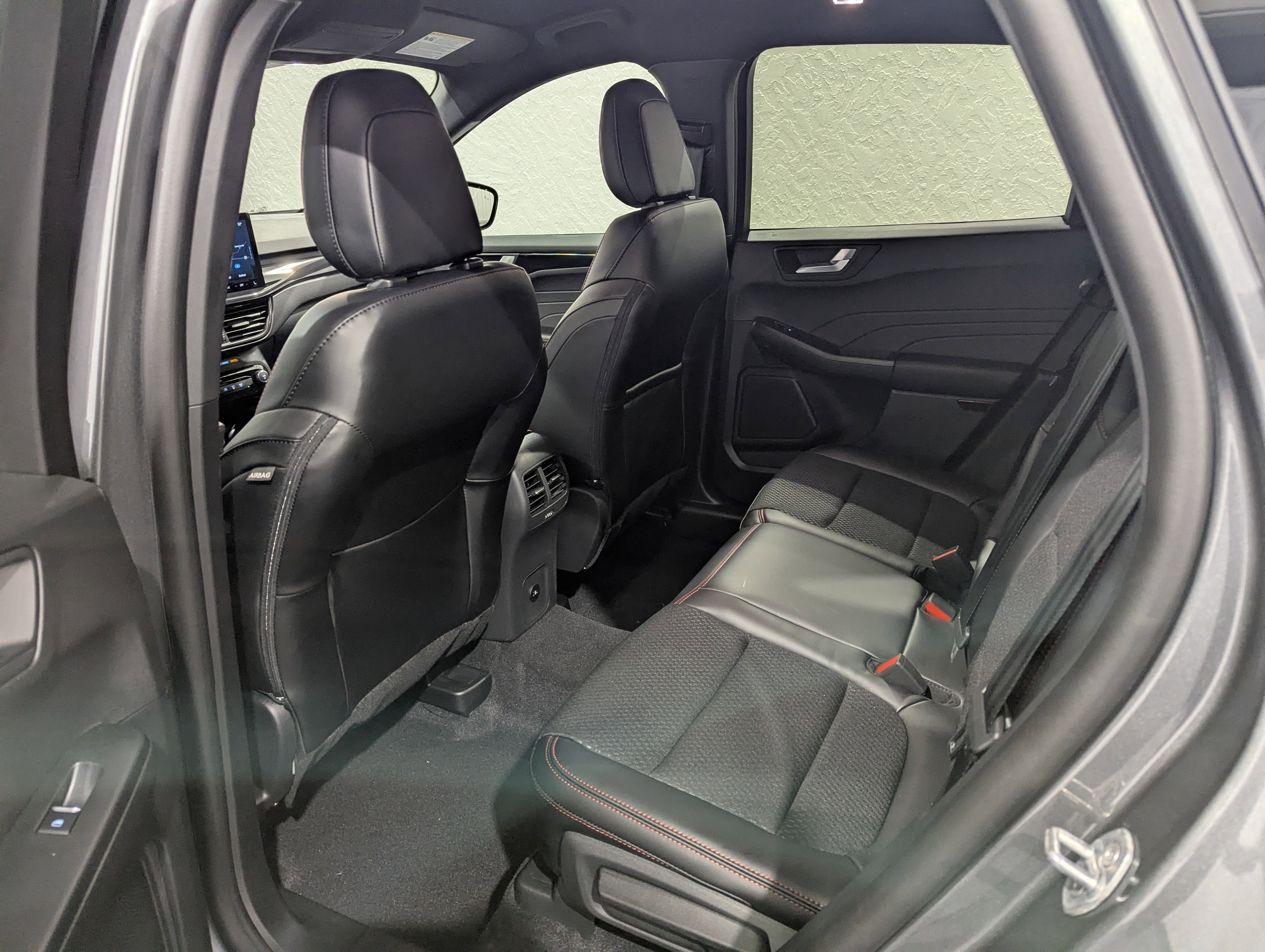 2026 Ford Escape ST-Line AWD