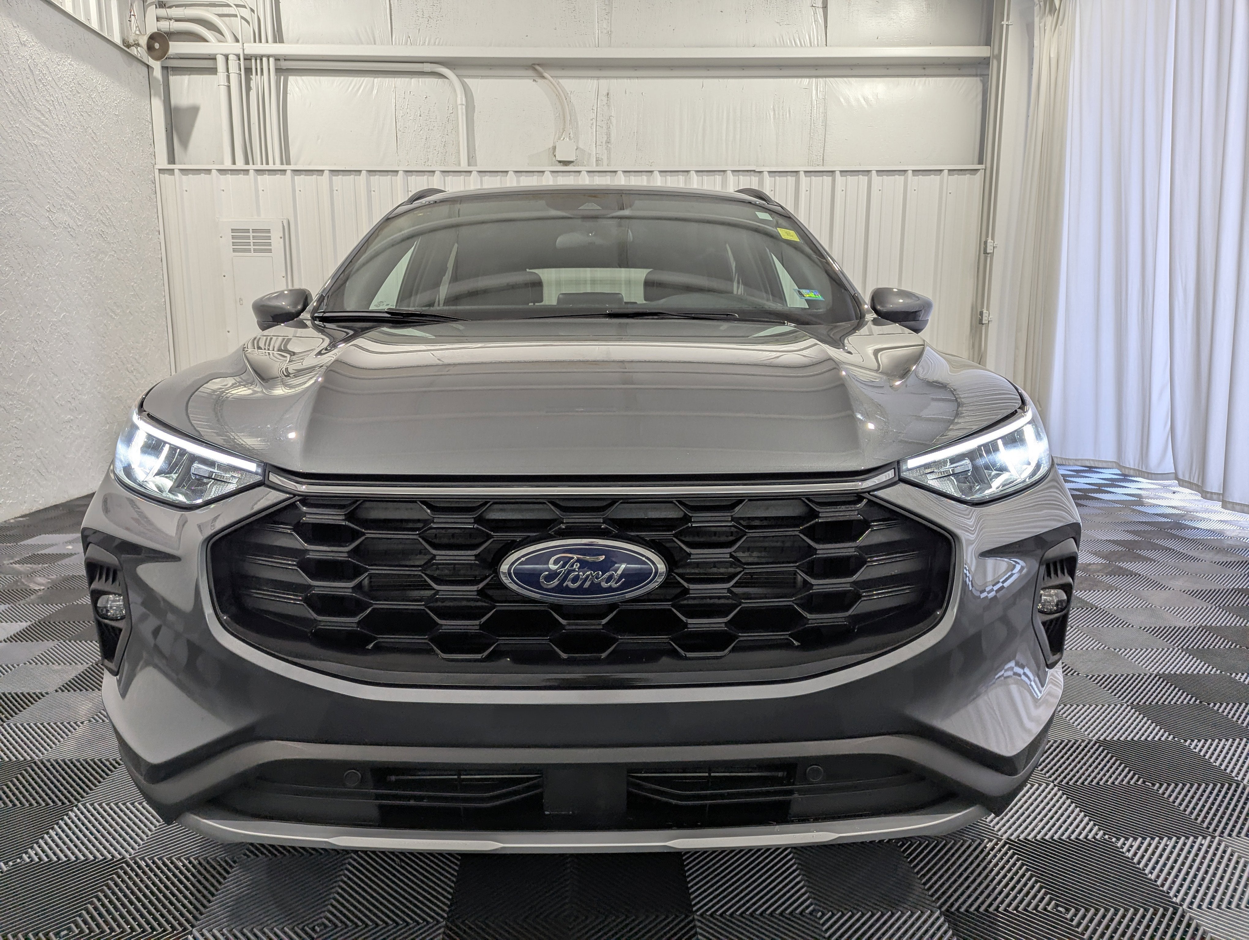 2025 Ford Escape ST-Line Select AWD