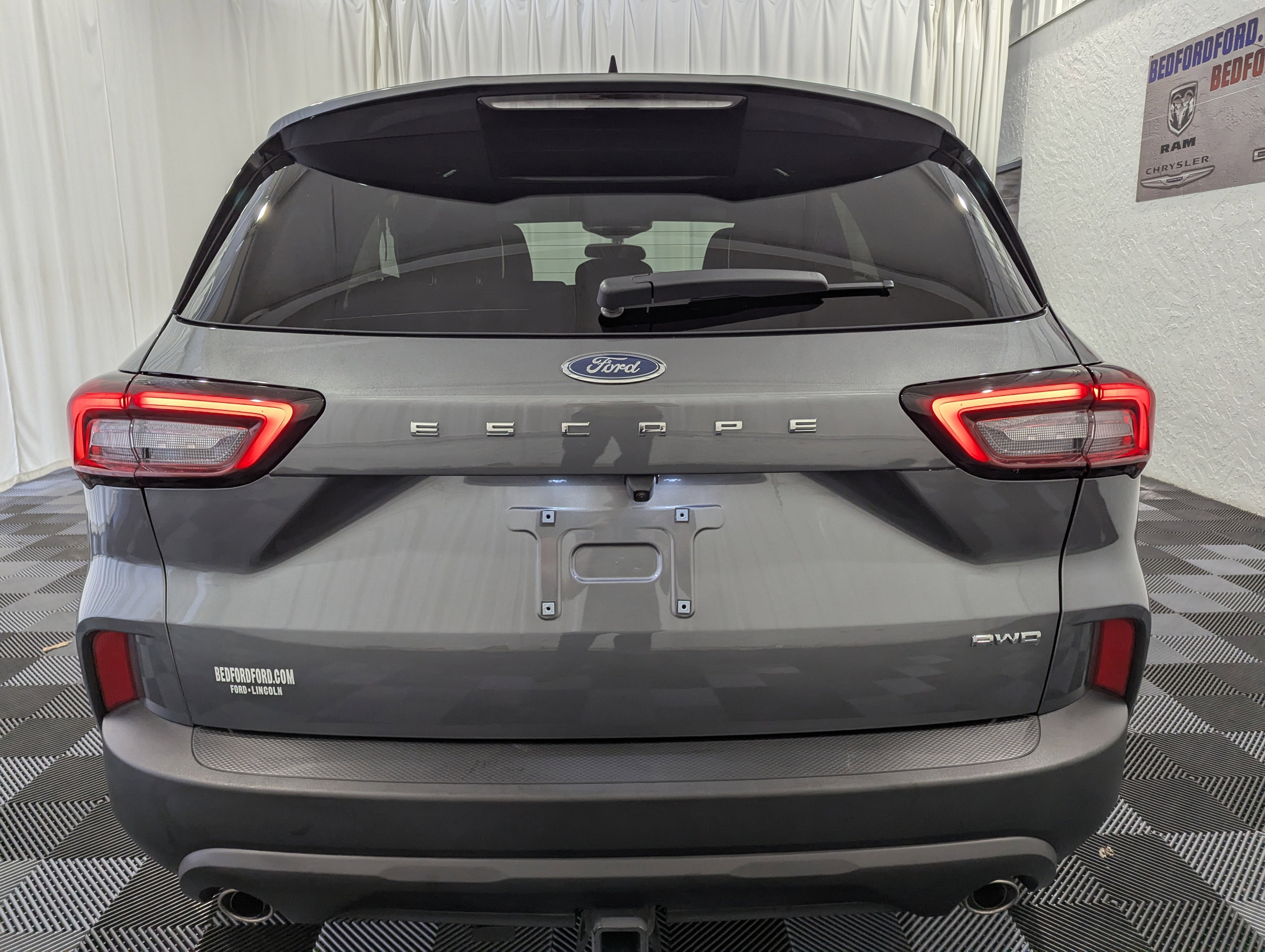 2025 Ford Escape ST-Line Select AWD