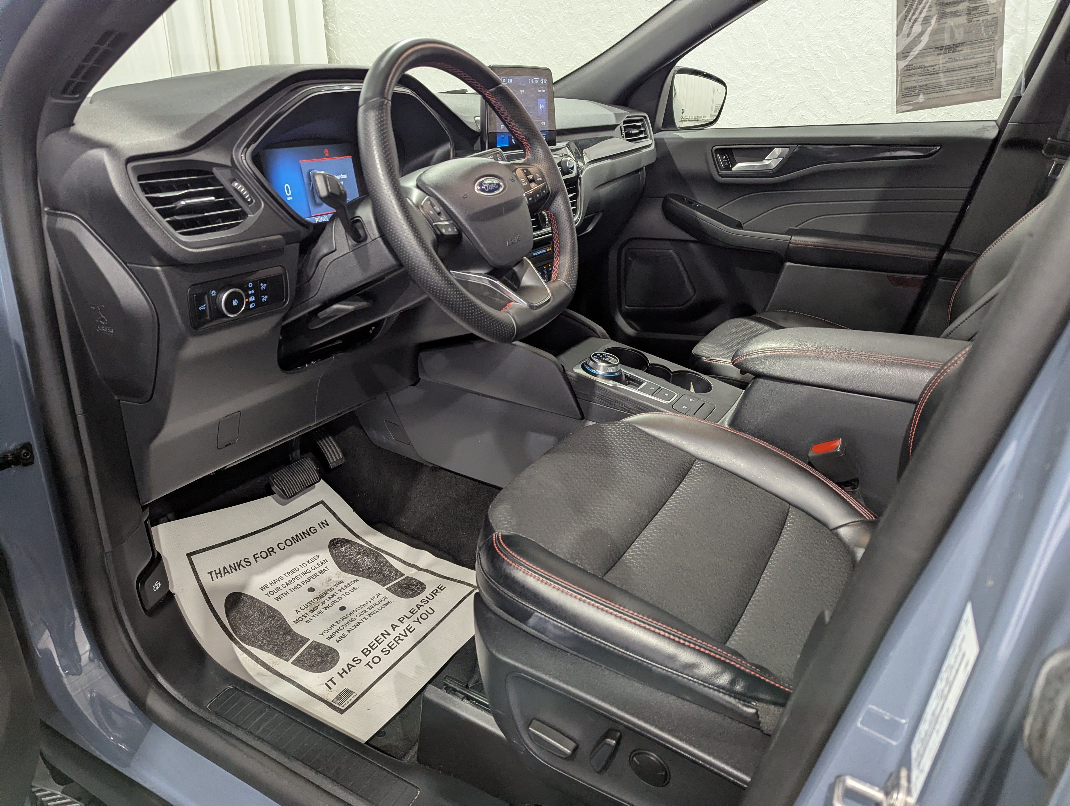 2025 Ford Escape ST-Line Select AWD