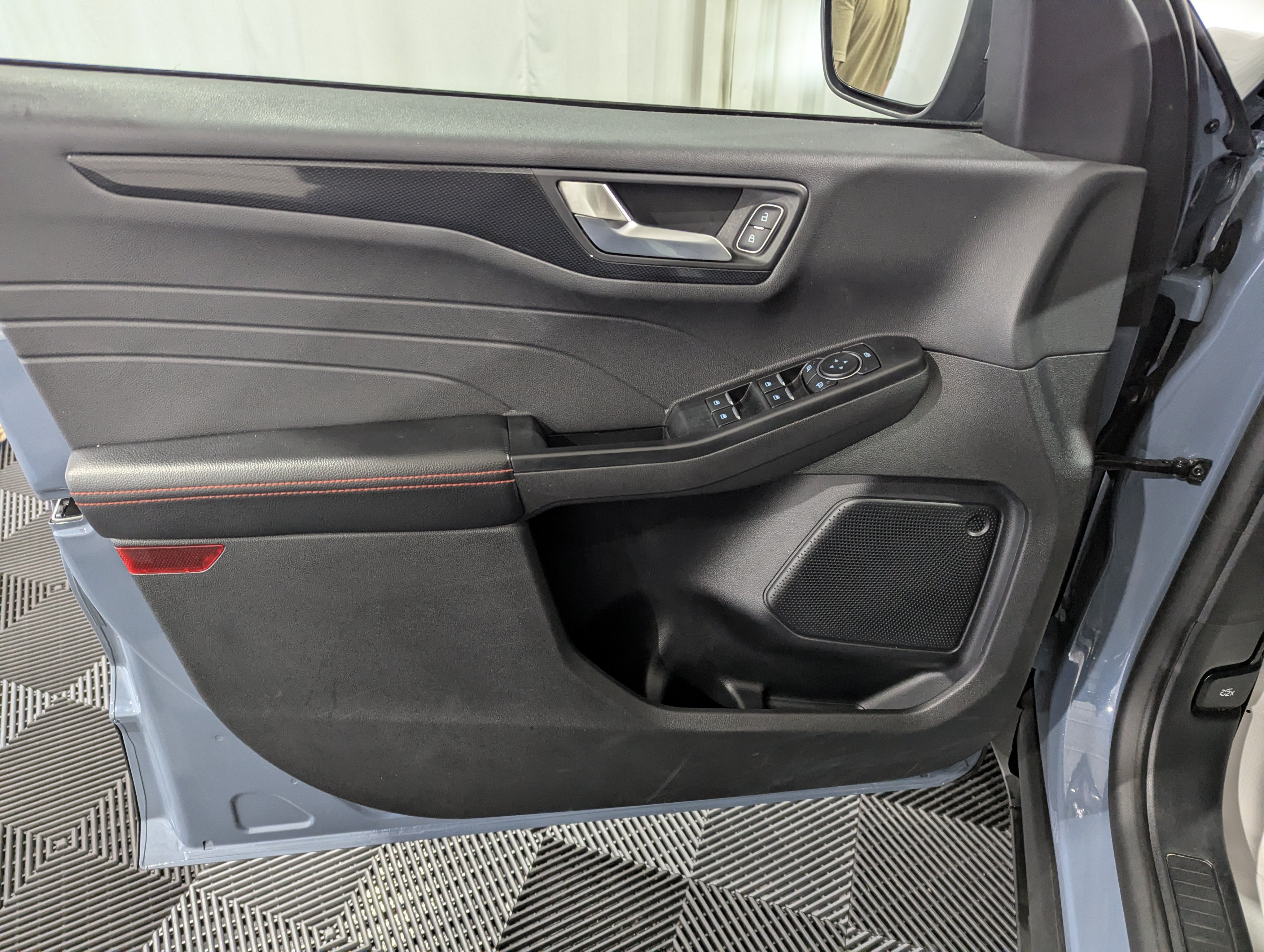 2025 Ford Escape ST-Line Select AWD