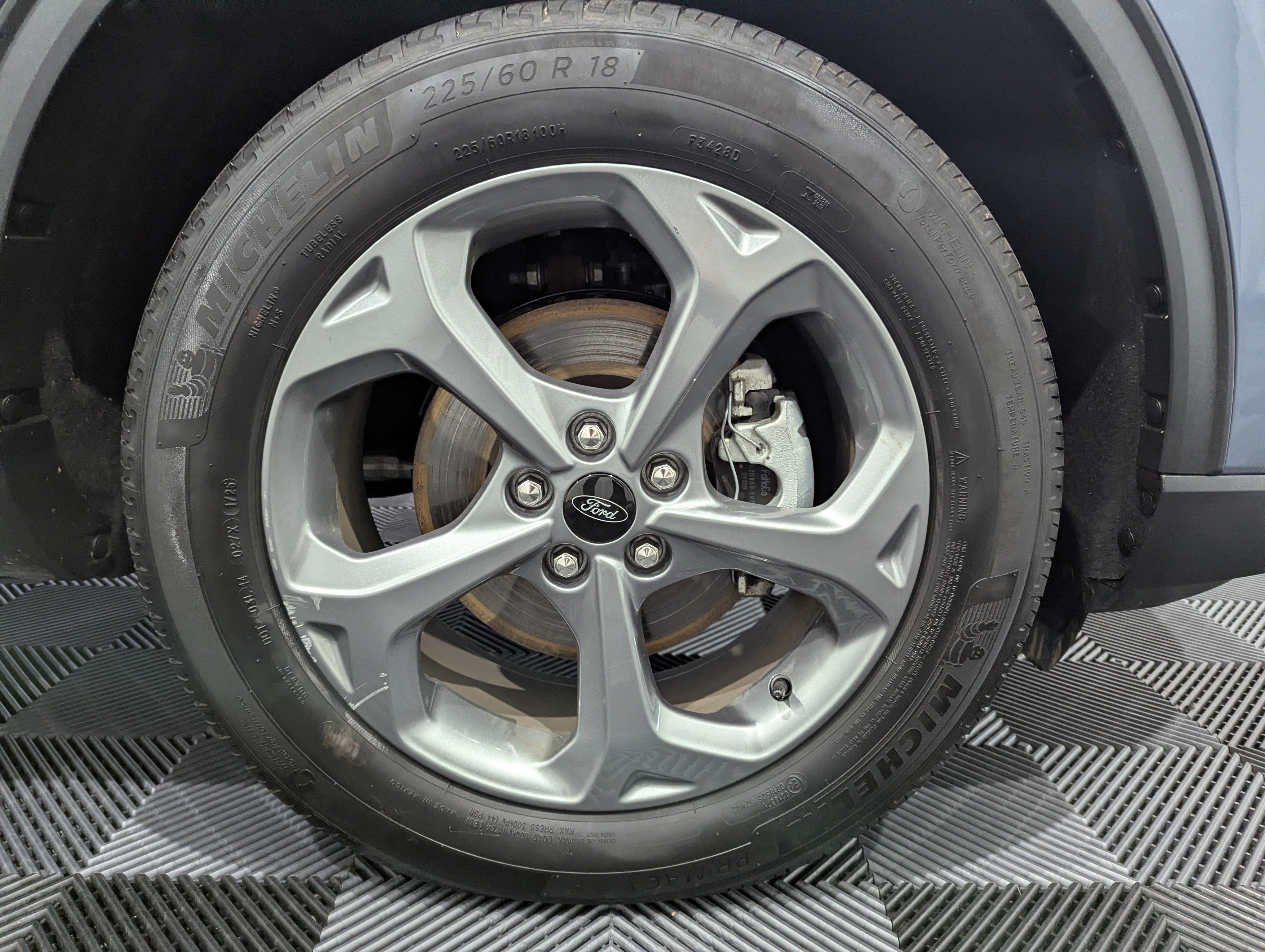 2025 Ford Escape ST-Line Select AWD