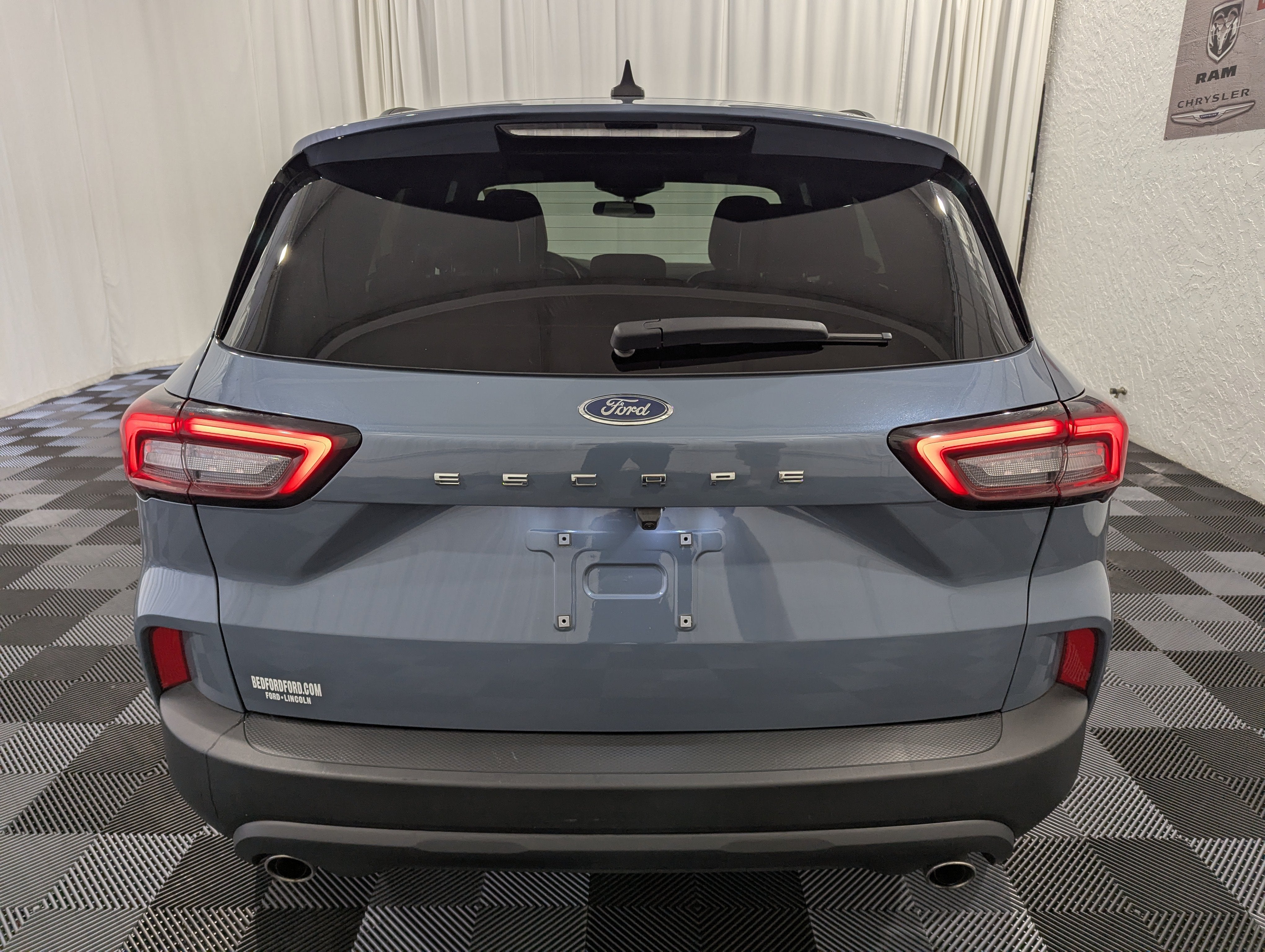 2025 Ford Escape ST-Line Select AWD
