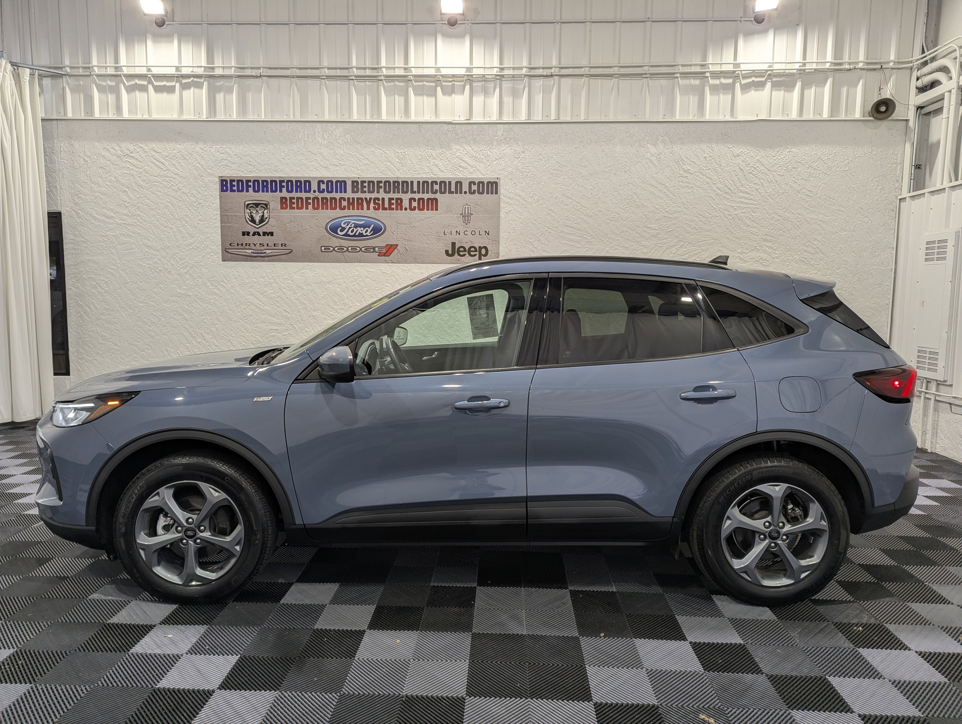 2025 Ford Escape ST-Line Select AWD