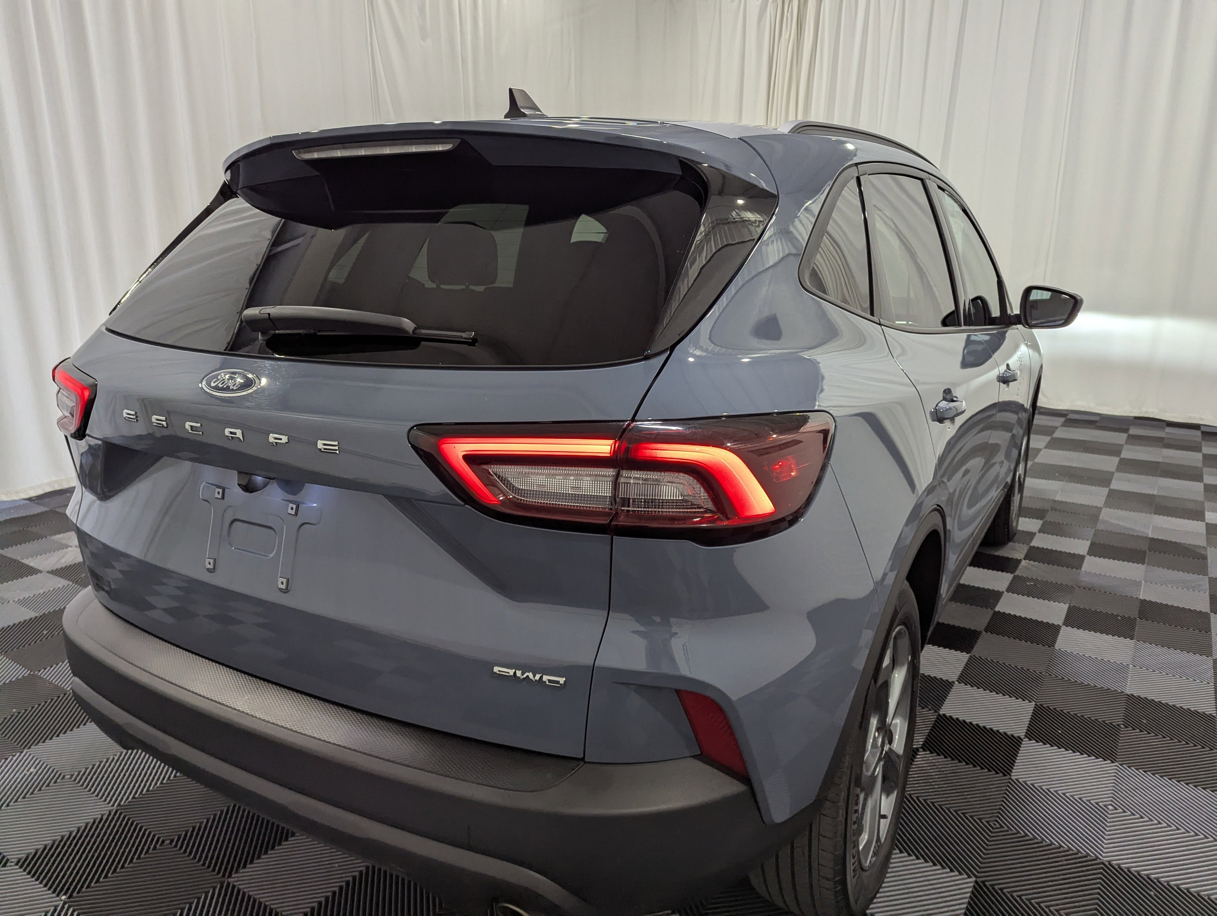 2025 Ford Escape ST-Line Select AWD