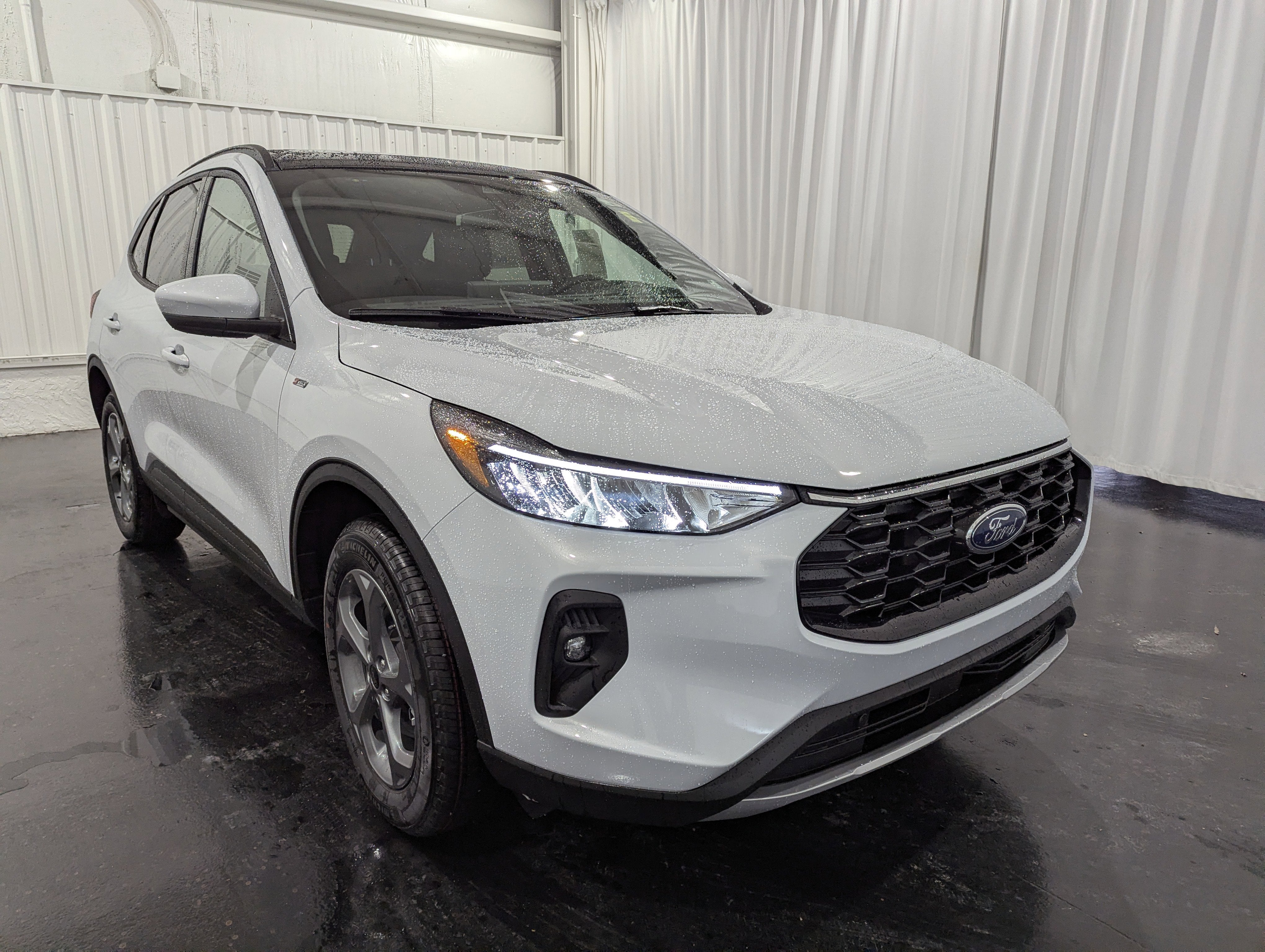 2026 Ford Escape ST-Line Select AWD