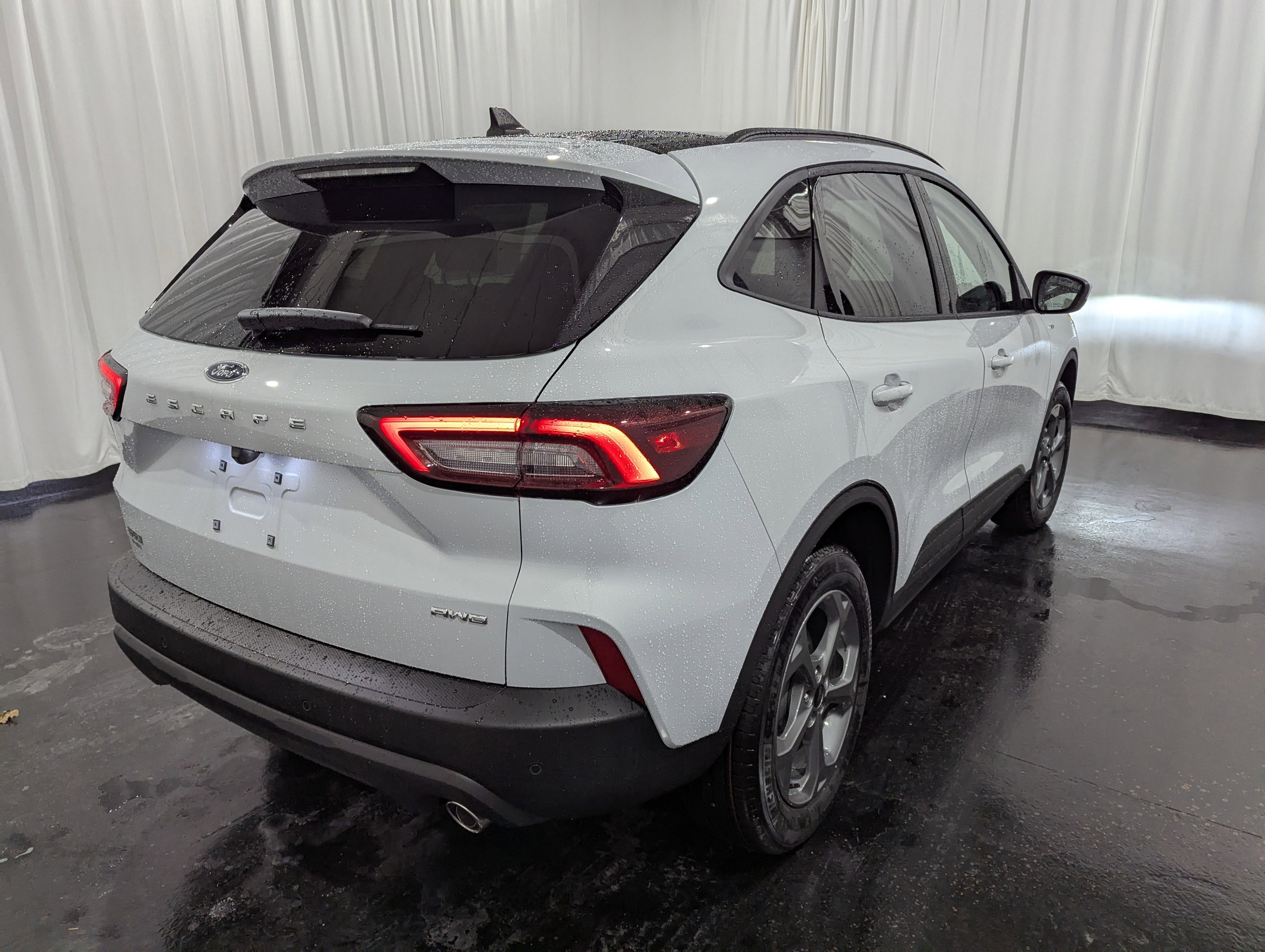 2026 Ford Escape ST-Line Select AWD