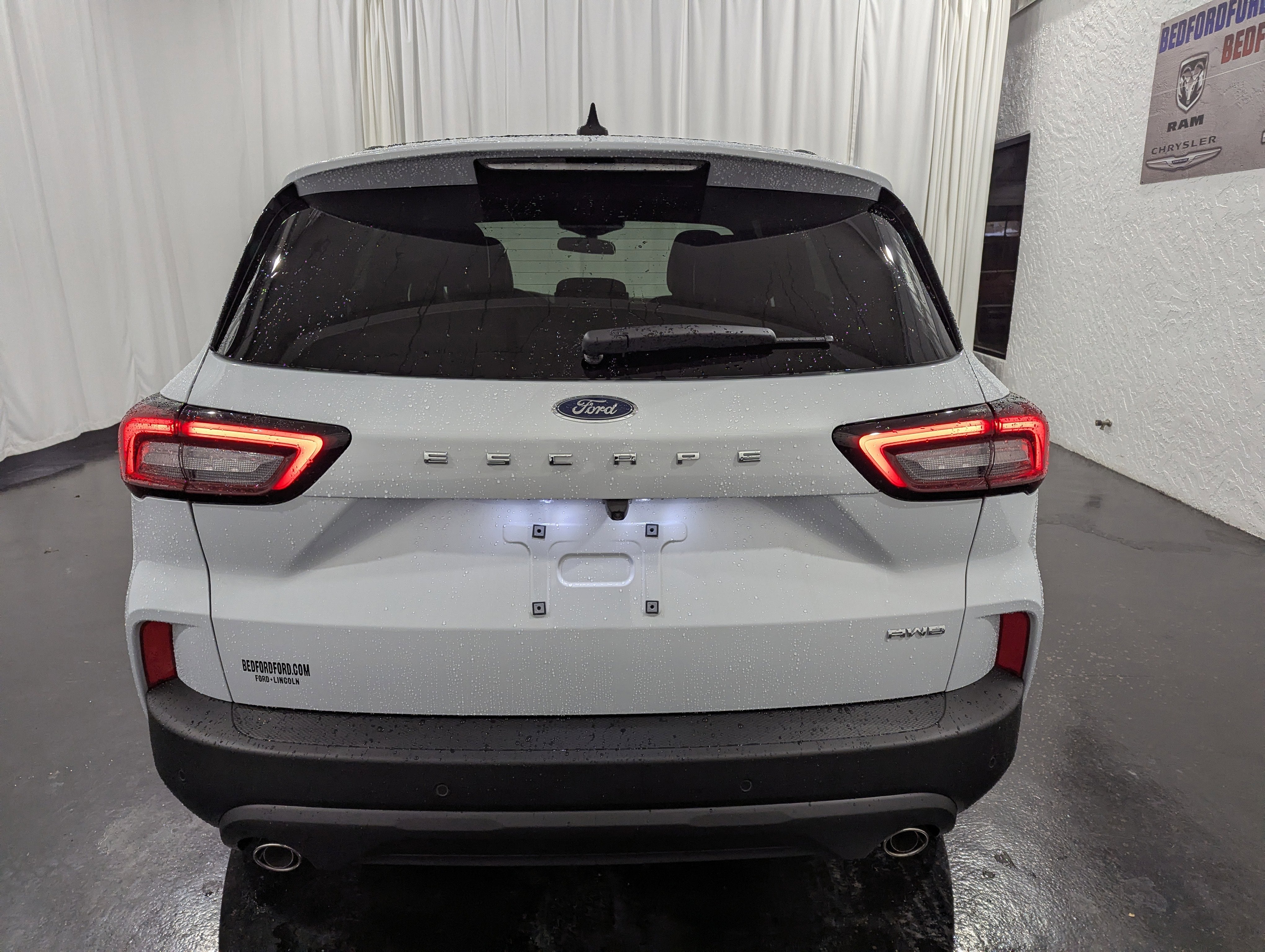 2026 Ford Escape ST-Line Select AWD