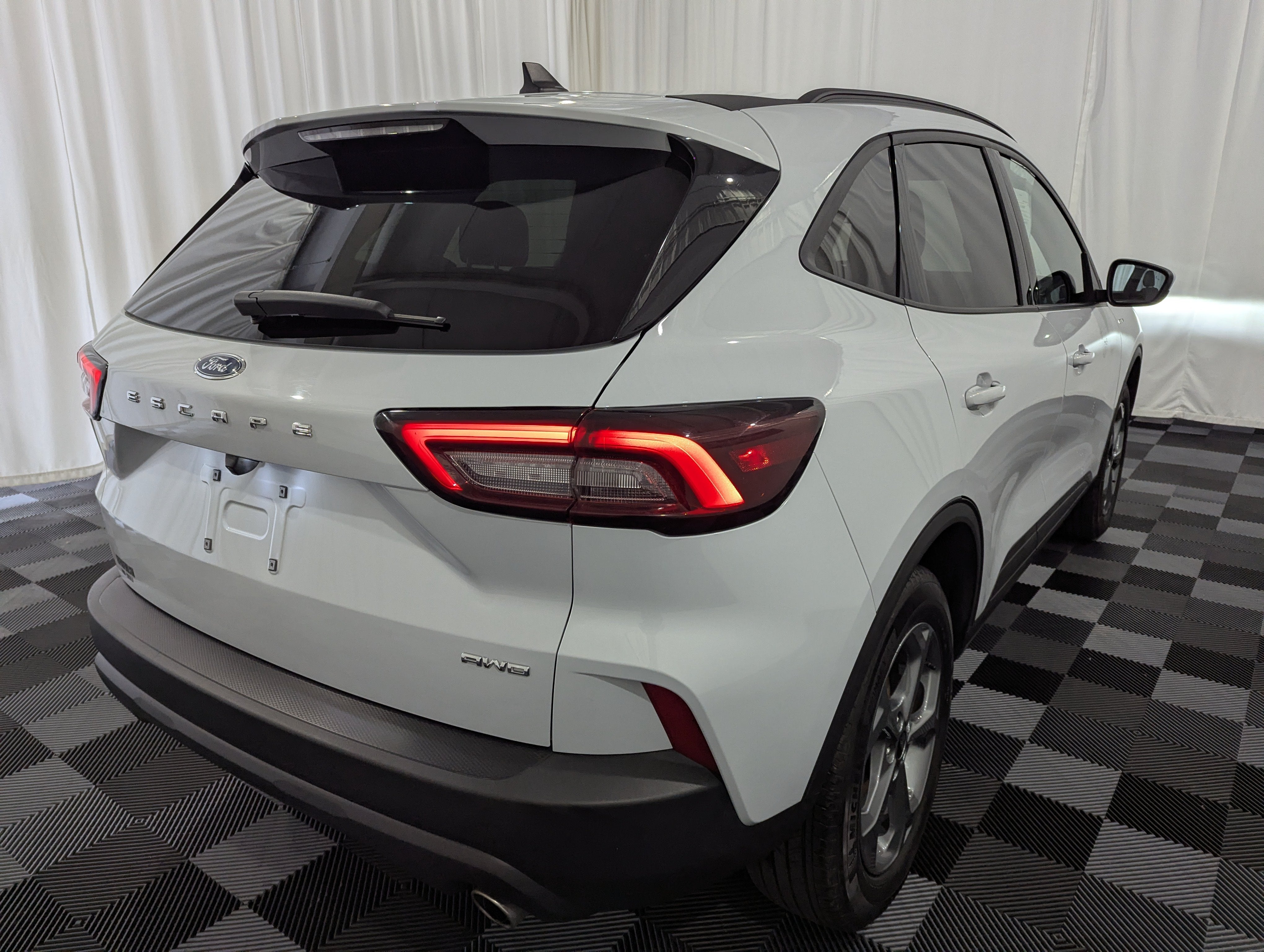 2025 Ford Escape ST-Line Select AWD