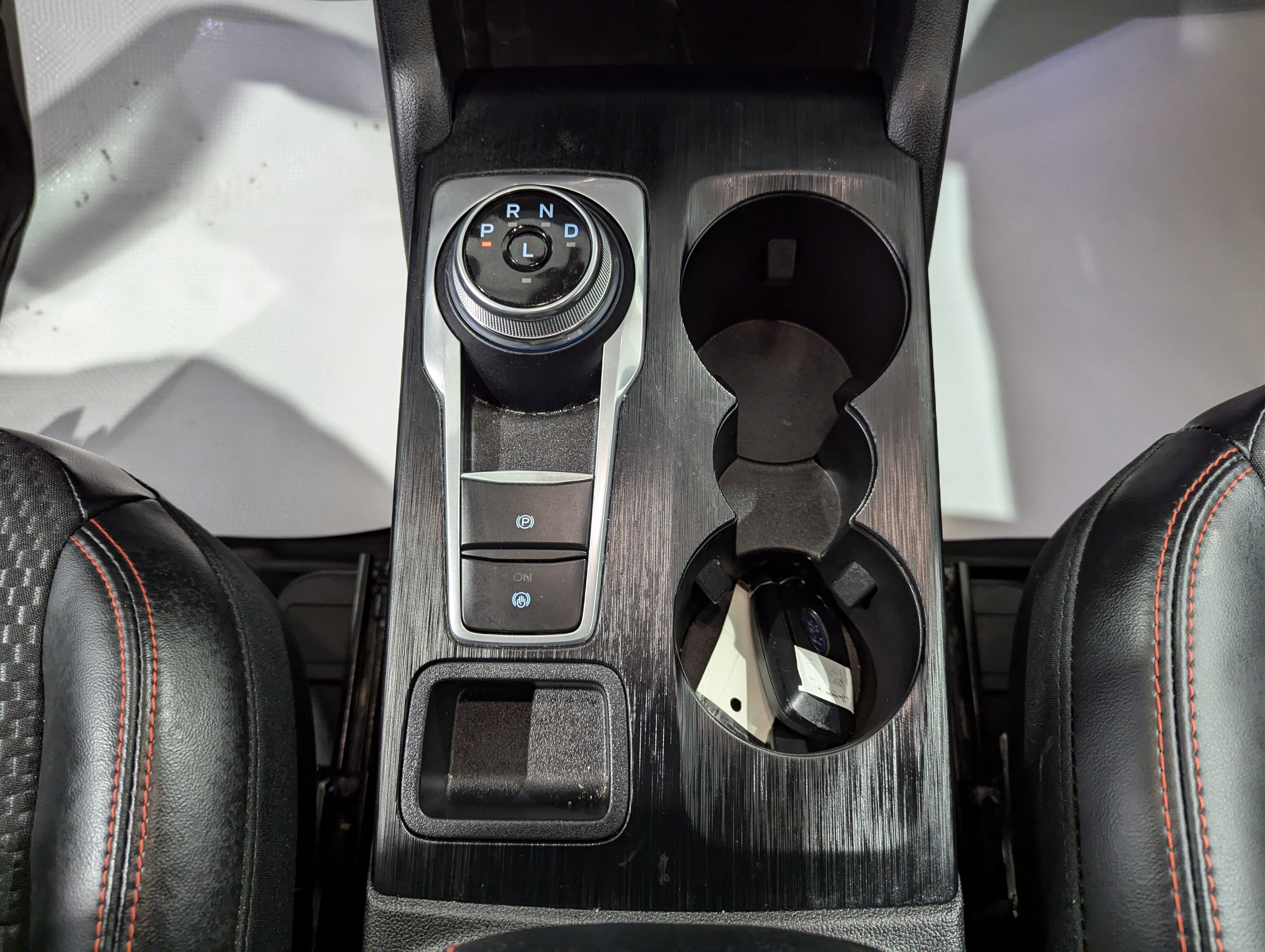 2023 Ford Escape ST-Line Select AWD