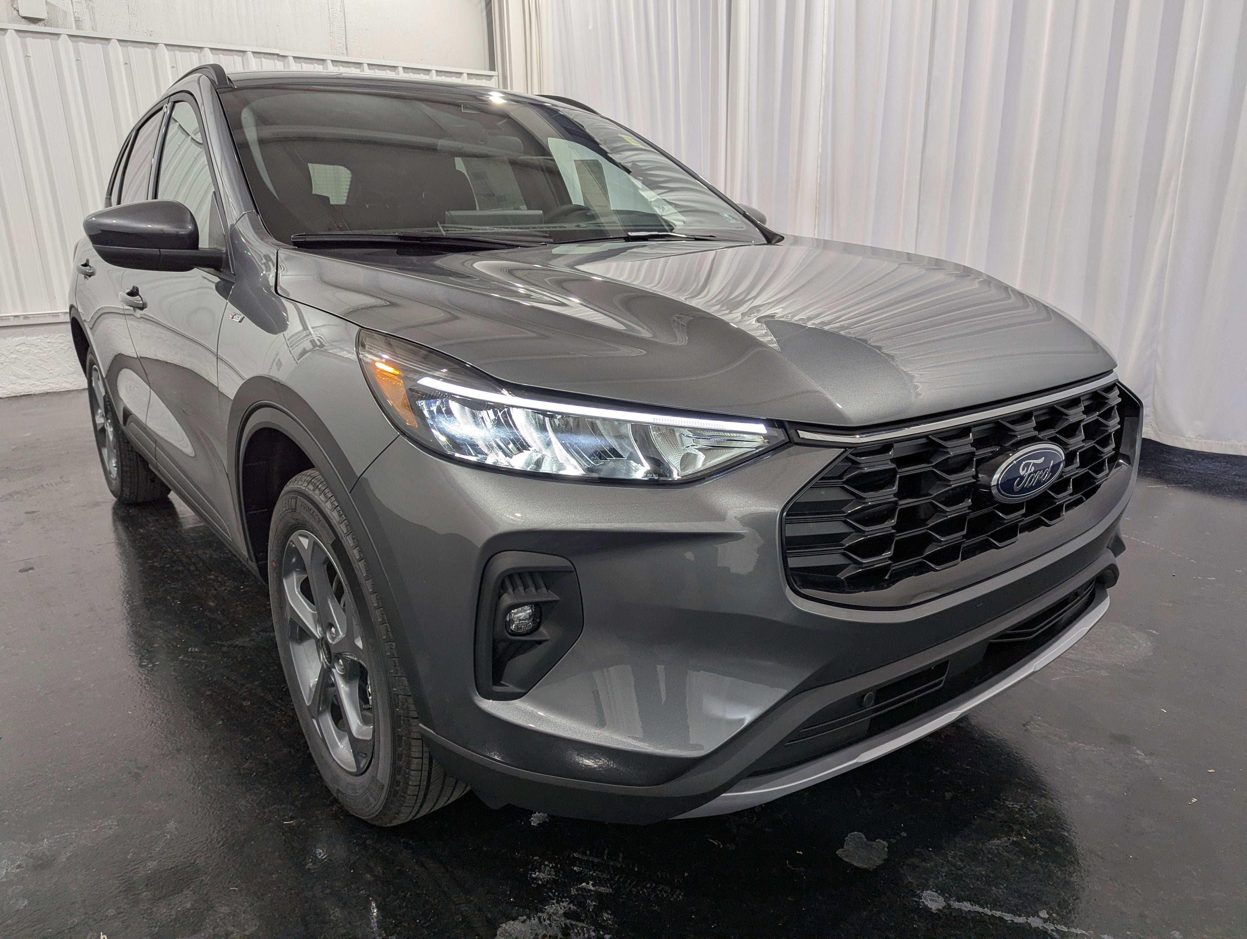 2026 Ford Escape ST-Line Select AWD
