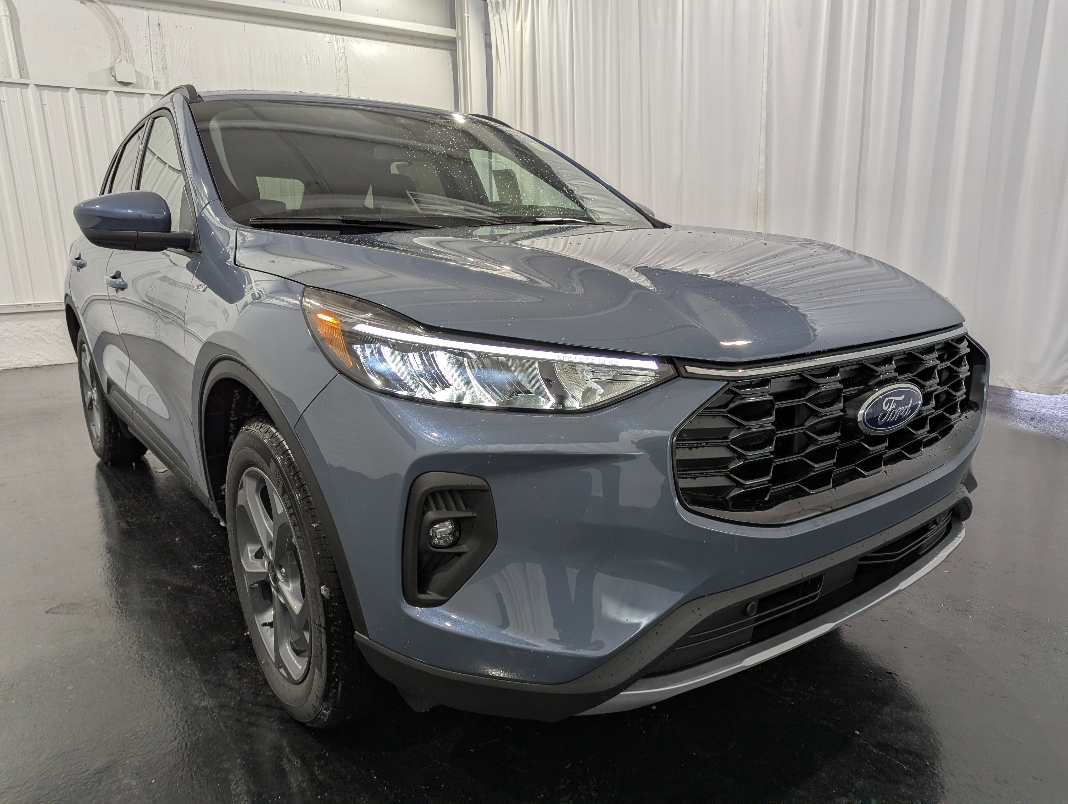 2026 Ford Escape ST-Line Select AWD Hybrid