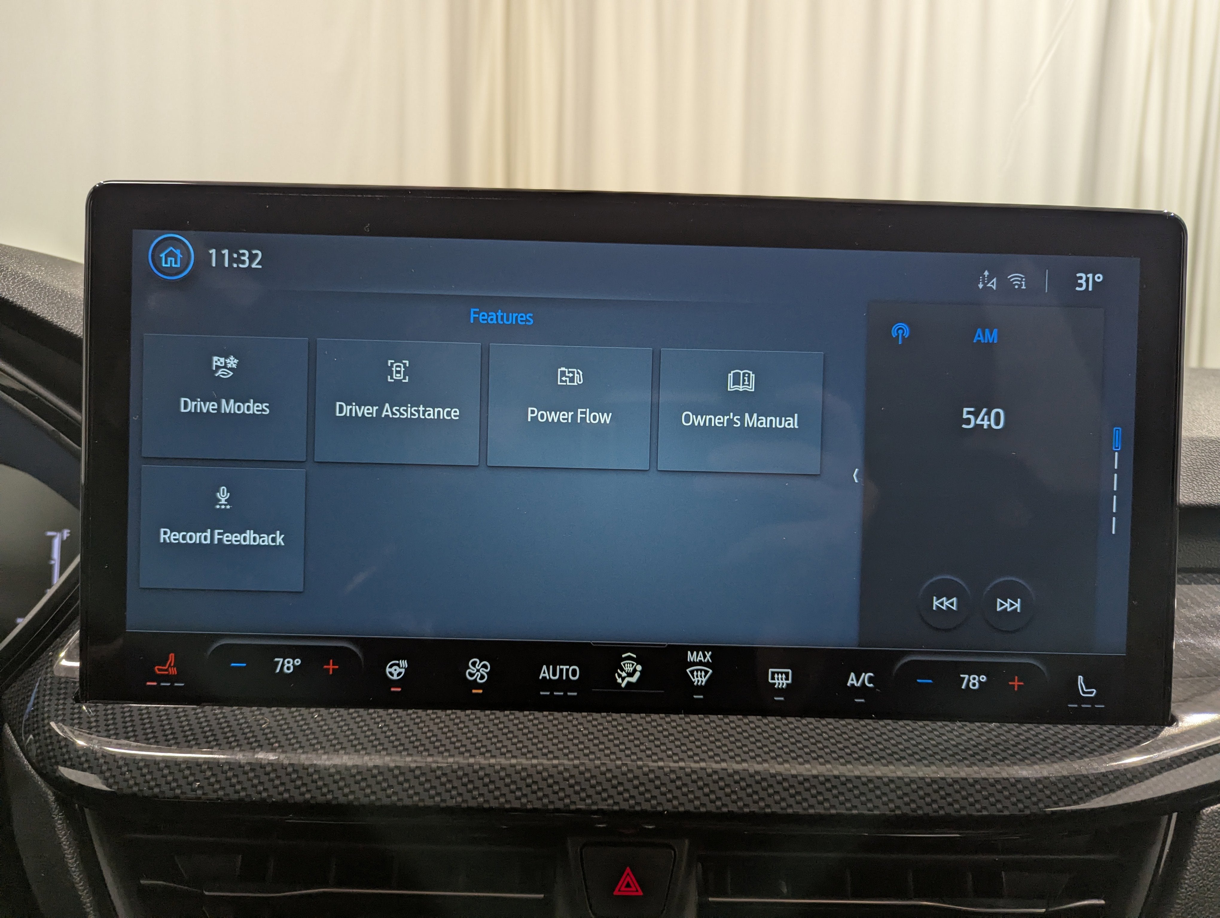 2026 Ford Escape ST-Line Select AWD