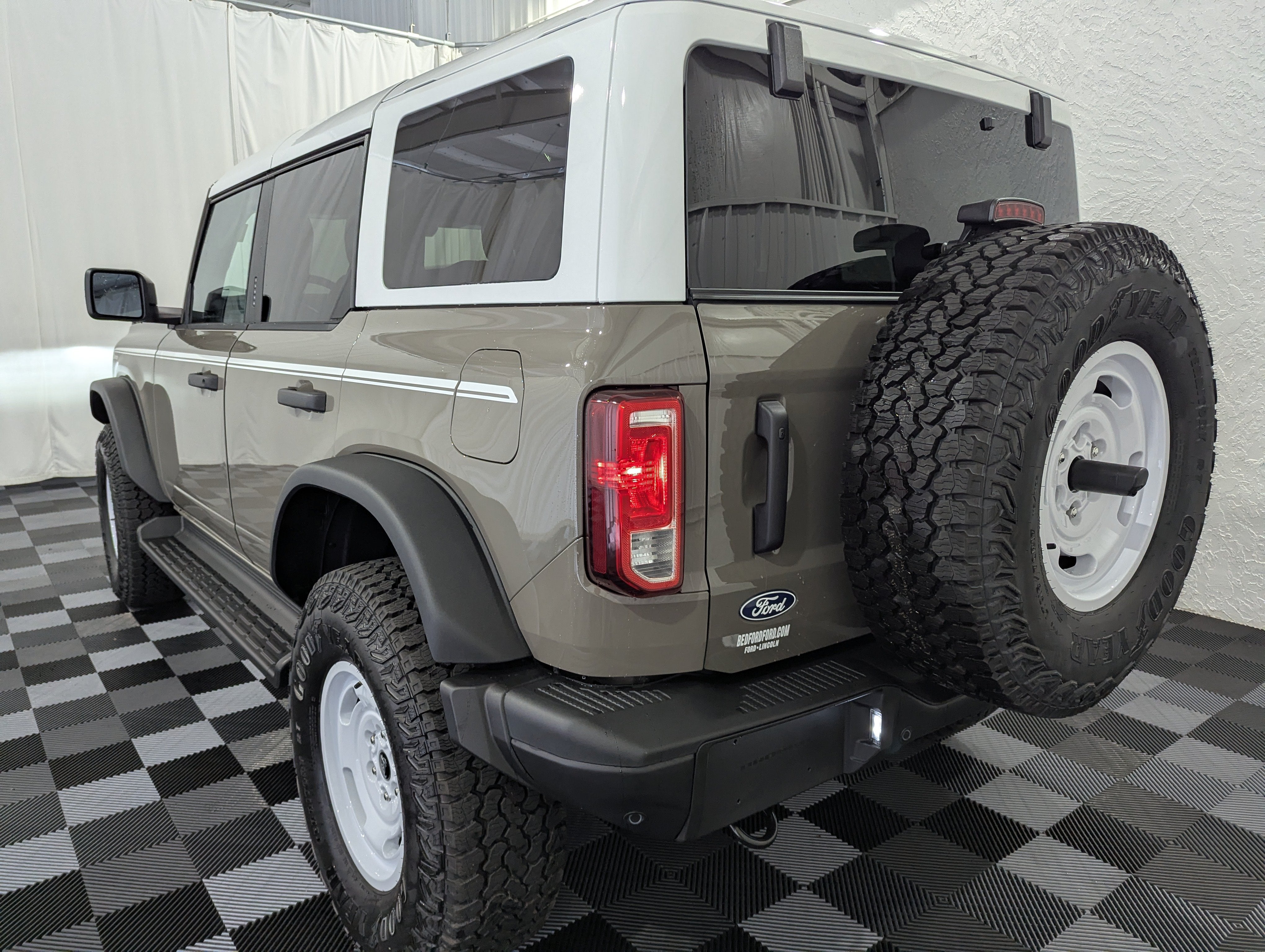 2026 Ford Bronco Heritage 4x4