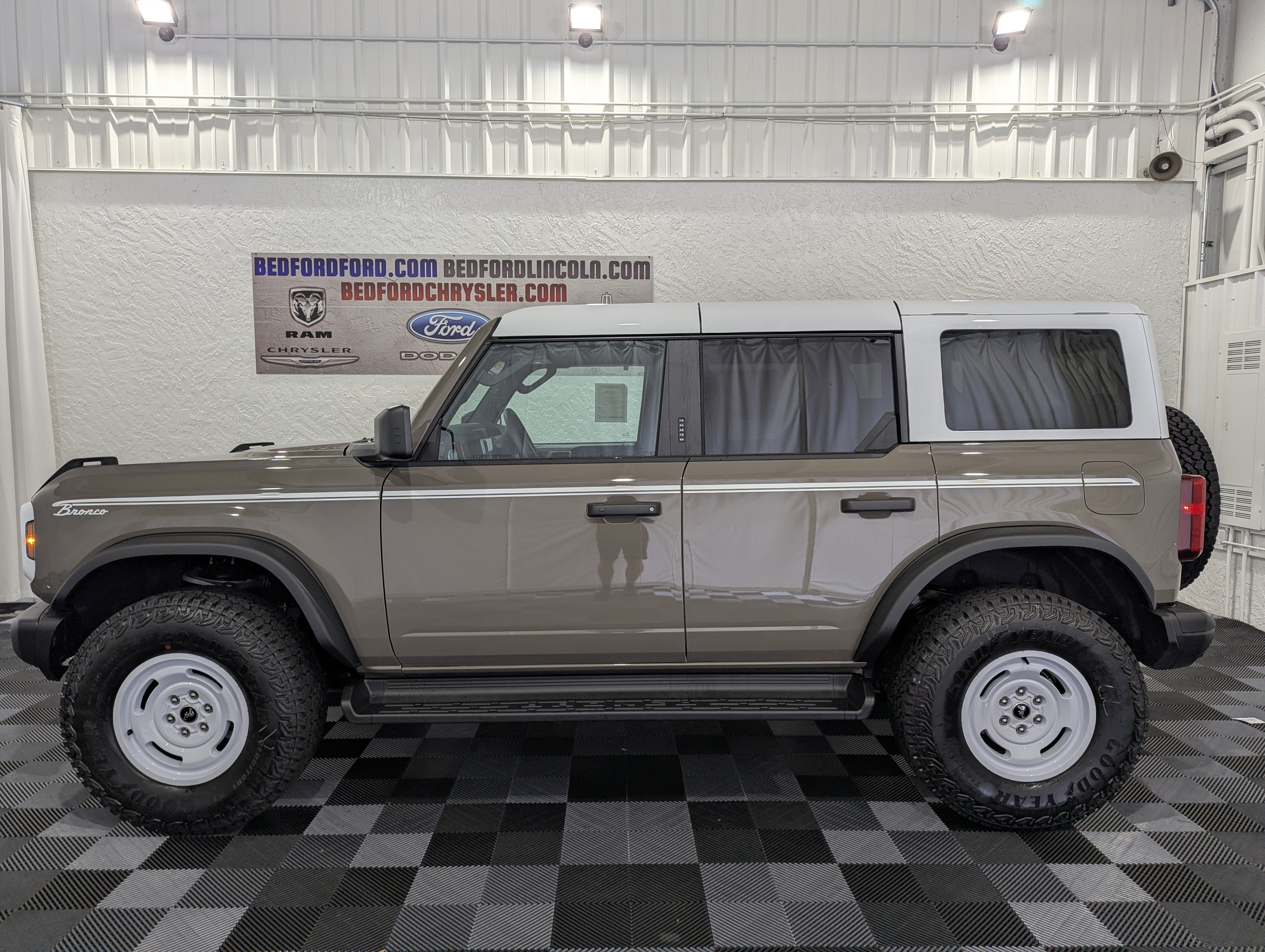 2026 Ford Bronco Heritage 4x4