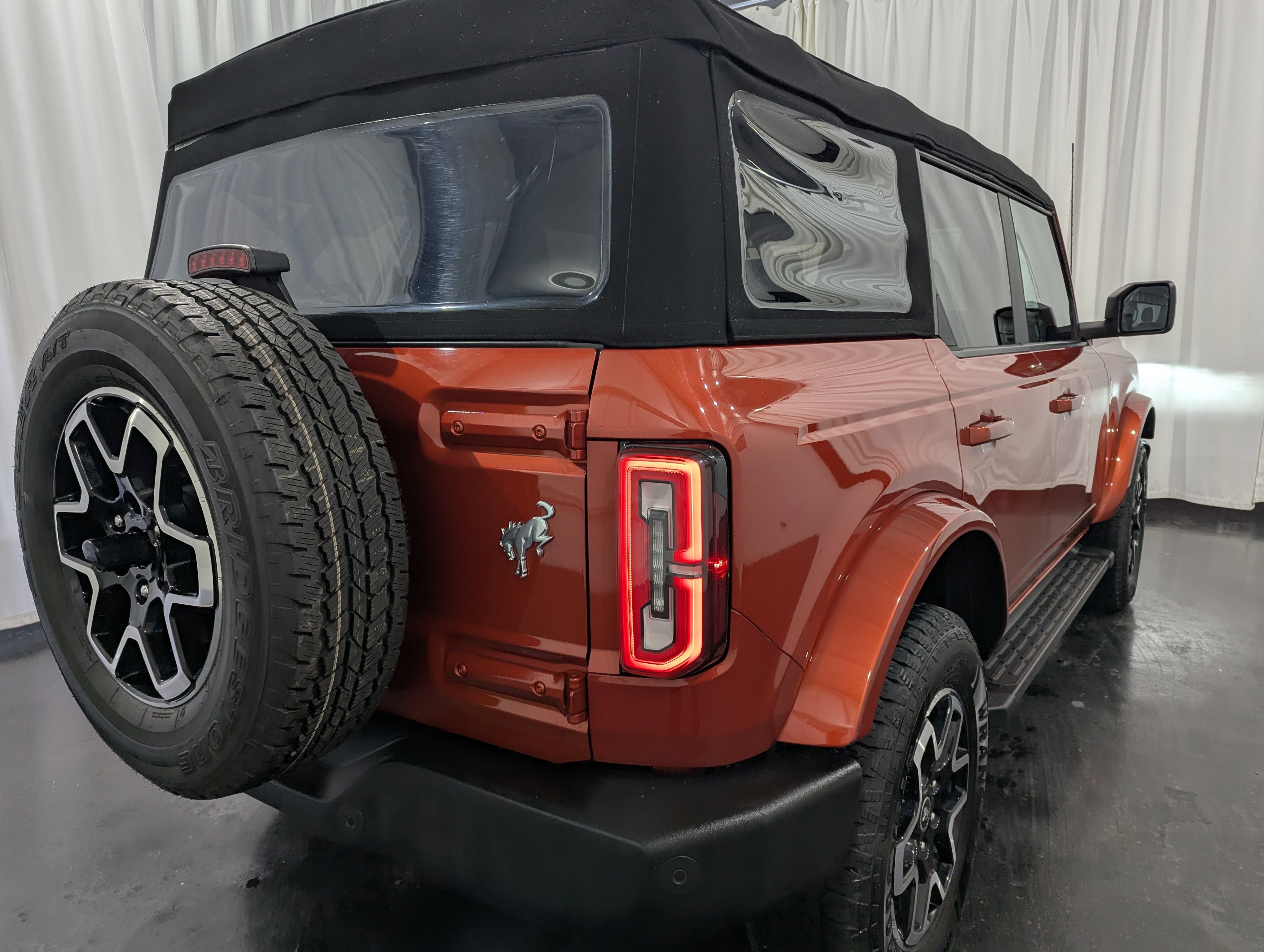 2023 Ford Bronco Outer Banks 4x4