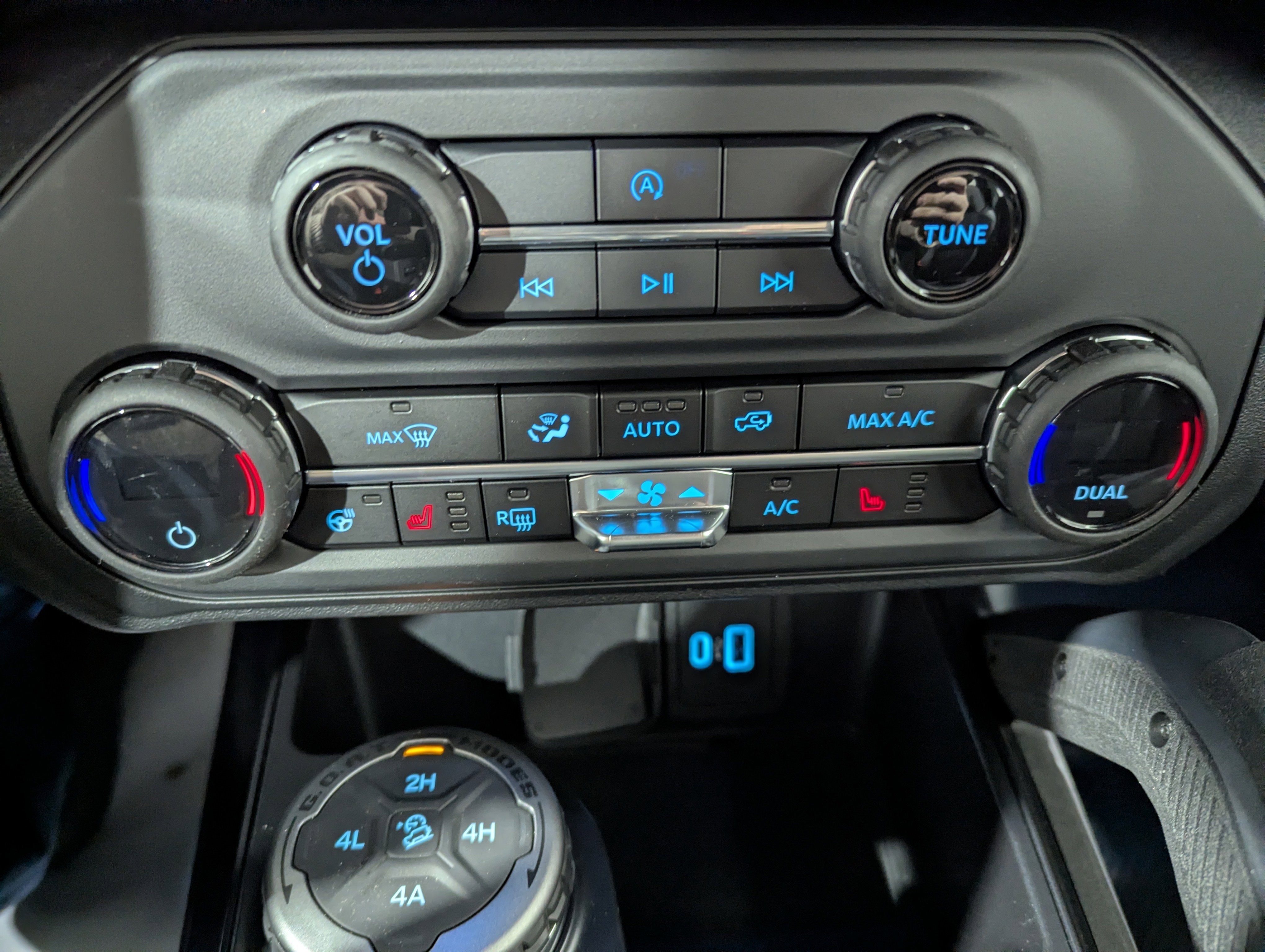 2025 Ford Bronco Badlands 4x4 Manual