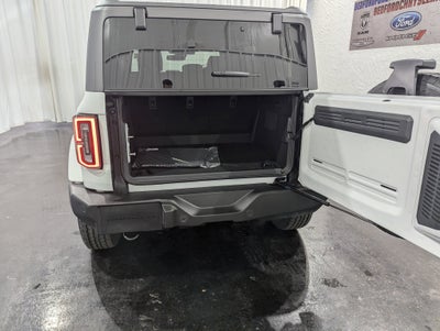 2025 Ford Bronco Outer Banks 4x4