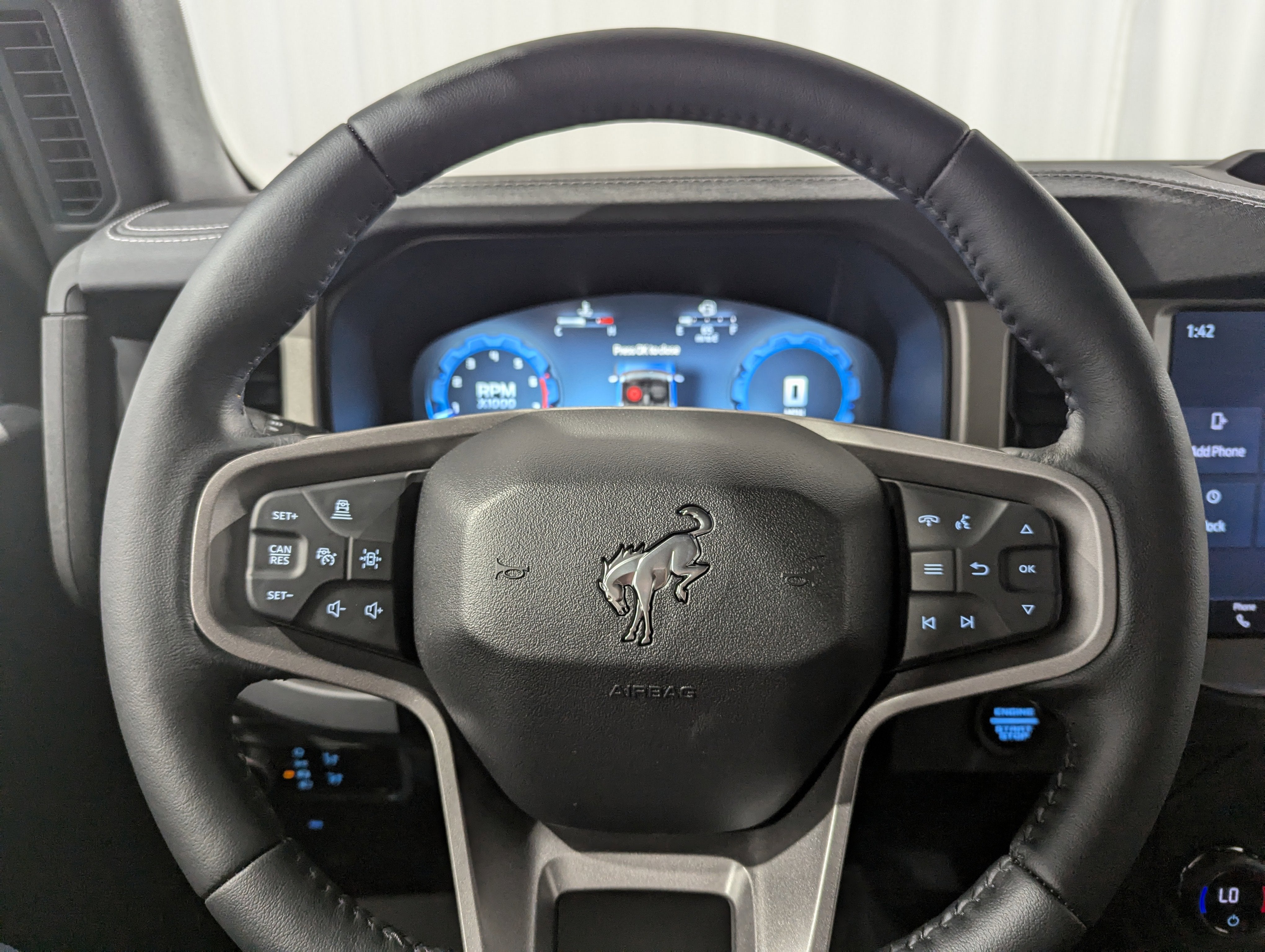 2025 Ford Bronco Outer Banks 4x4