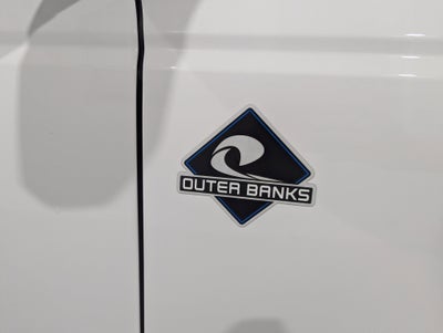 2025 Ford Bronco Outer Banks 4x4