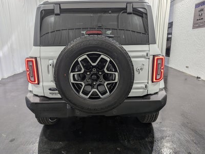 2025 Ford Bronco Outer Banks 4x4