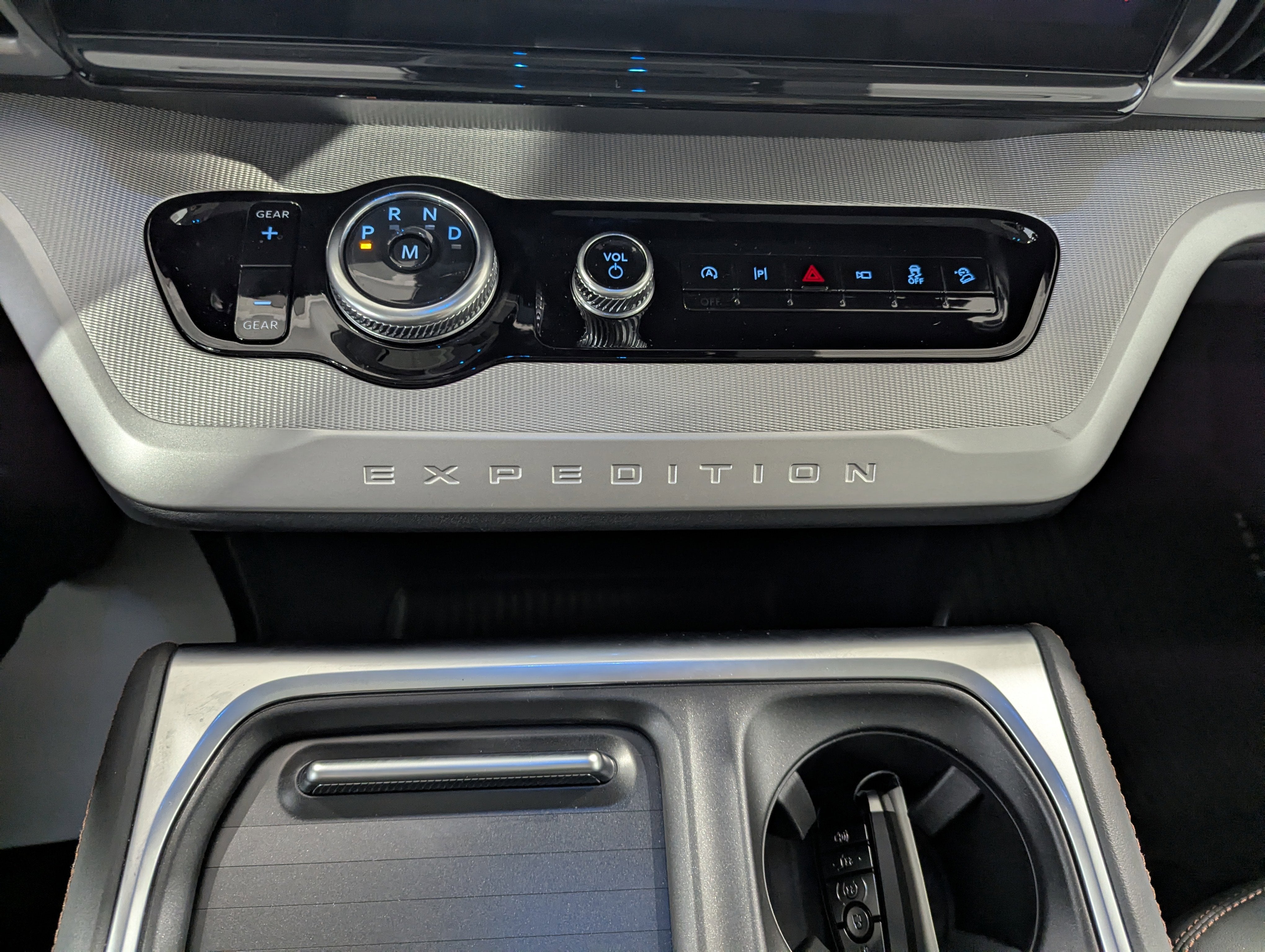 2025 Ford Expedition Max Active 4x4