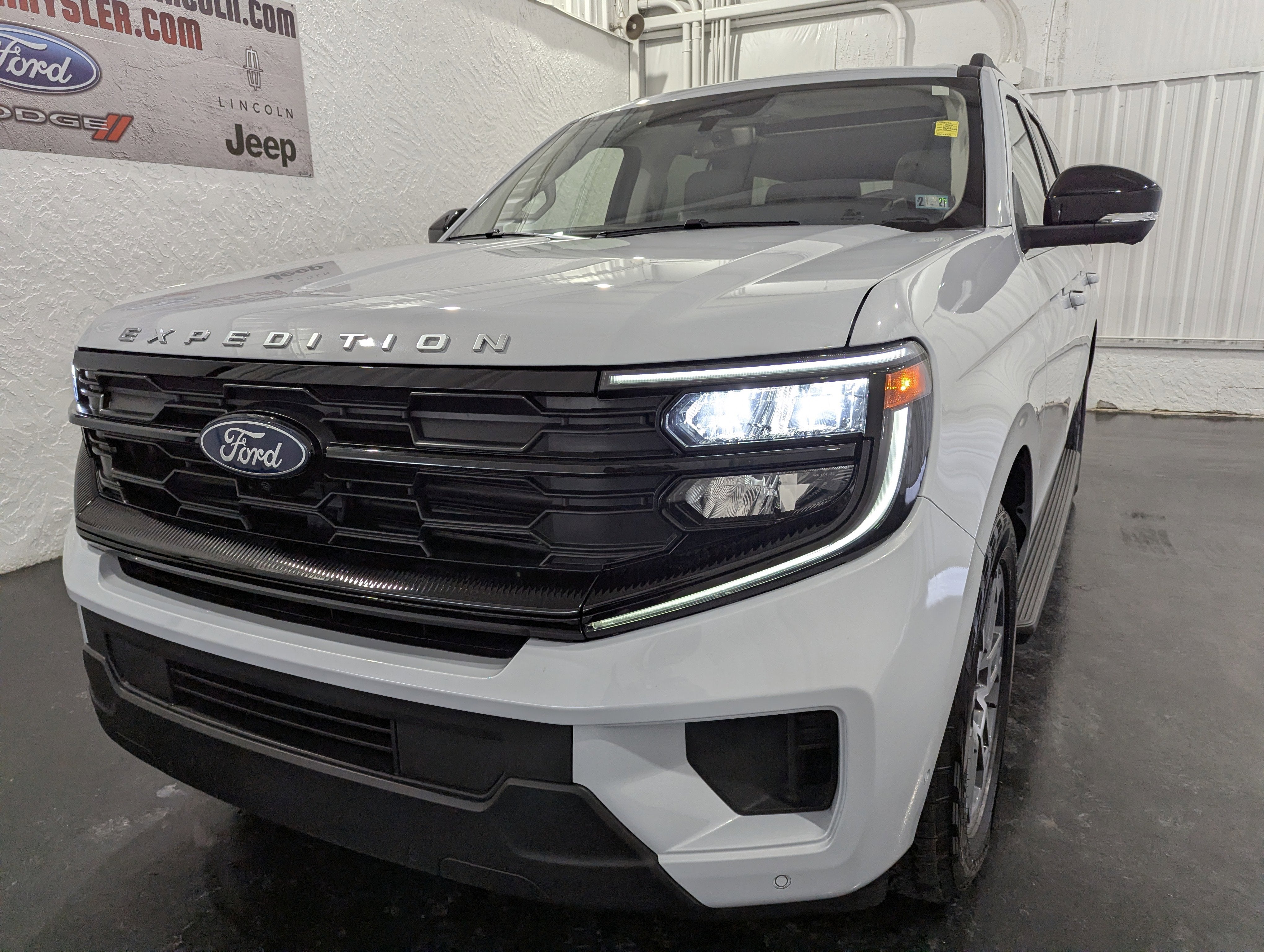 2025 Ford Expedition Max Active 4x4