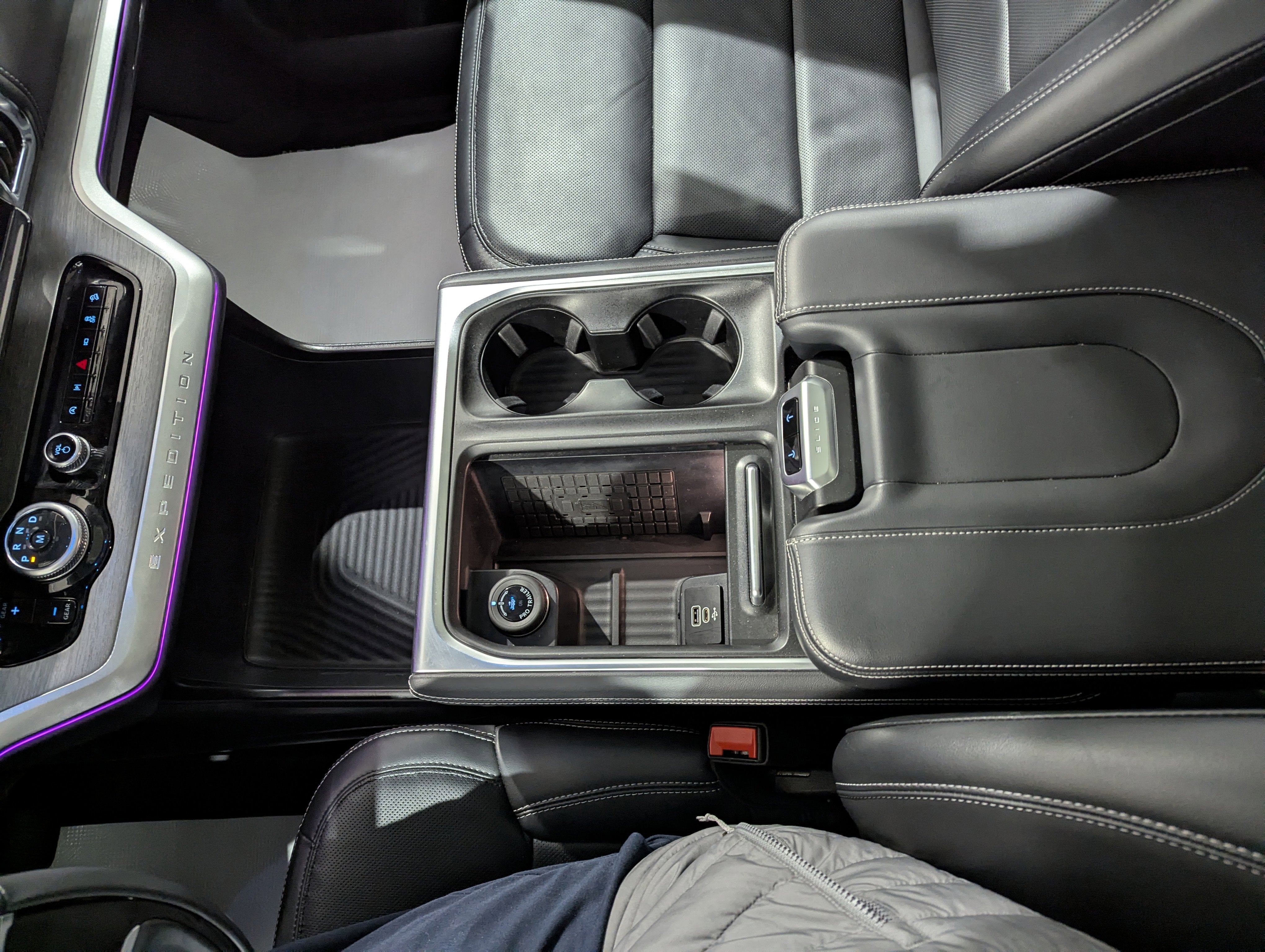 2025 Ford Expedition Max Platinum 4x4