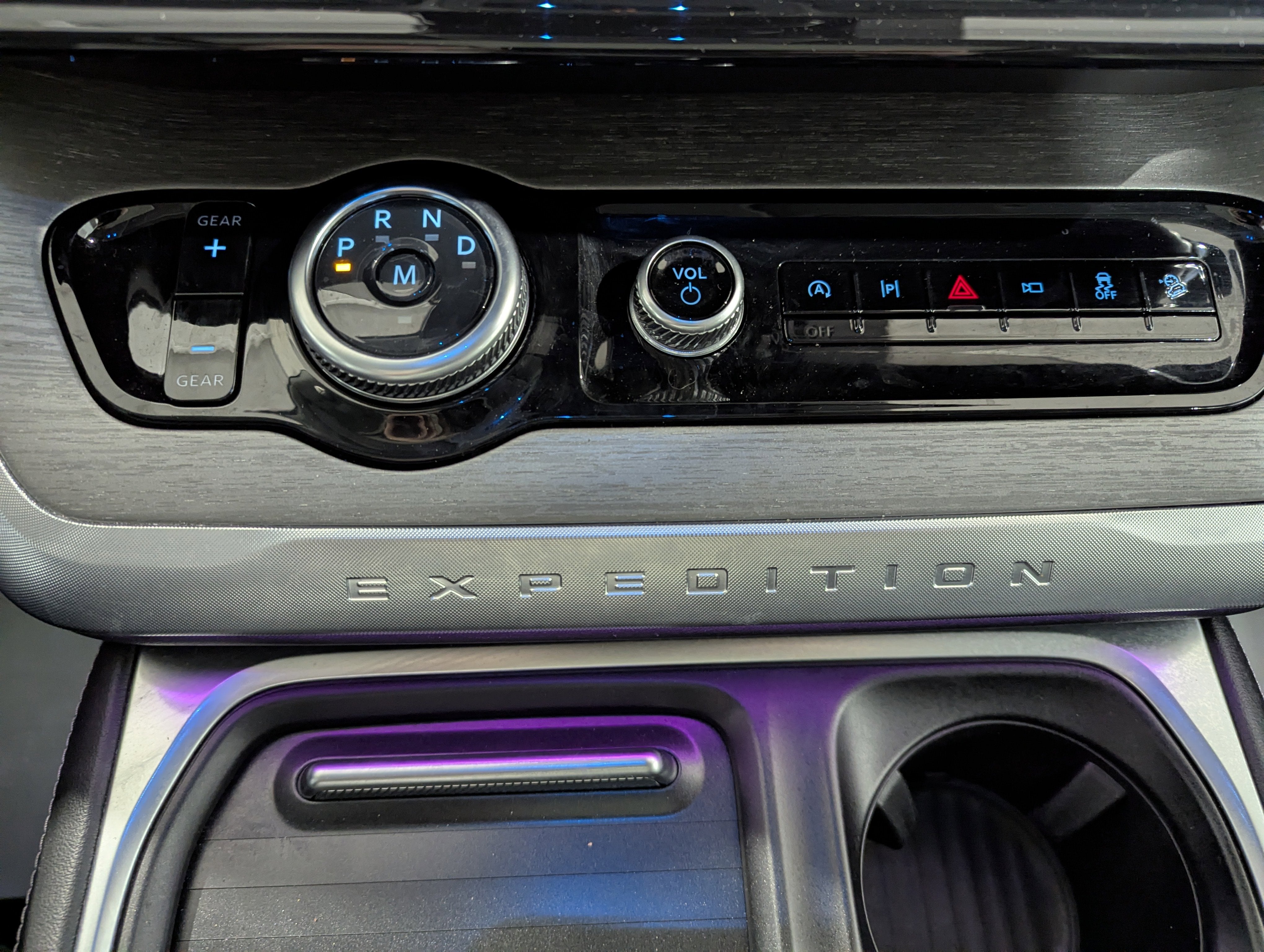 2025 Ford Expedition Max Platinum 4x4