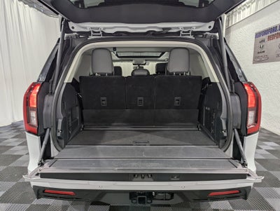 2025 Ford Expedition Active 4x4