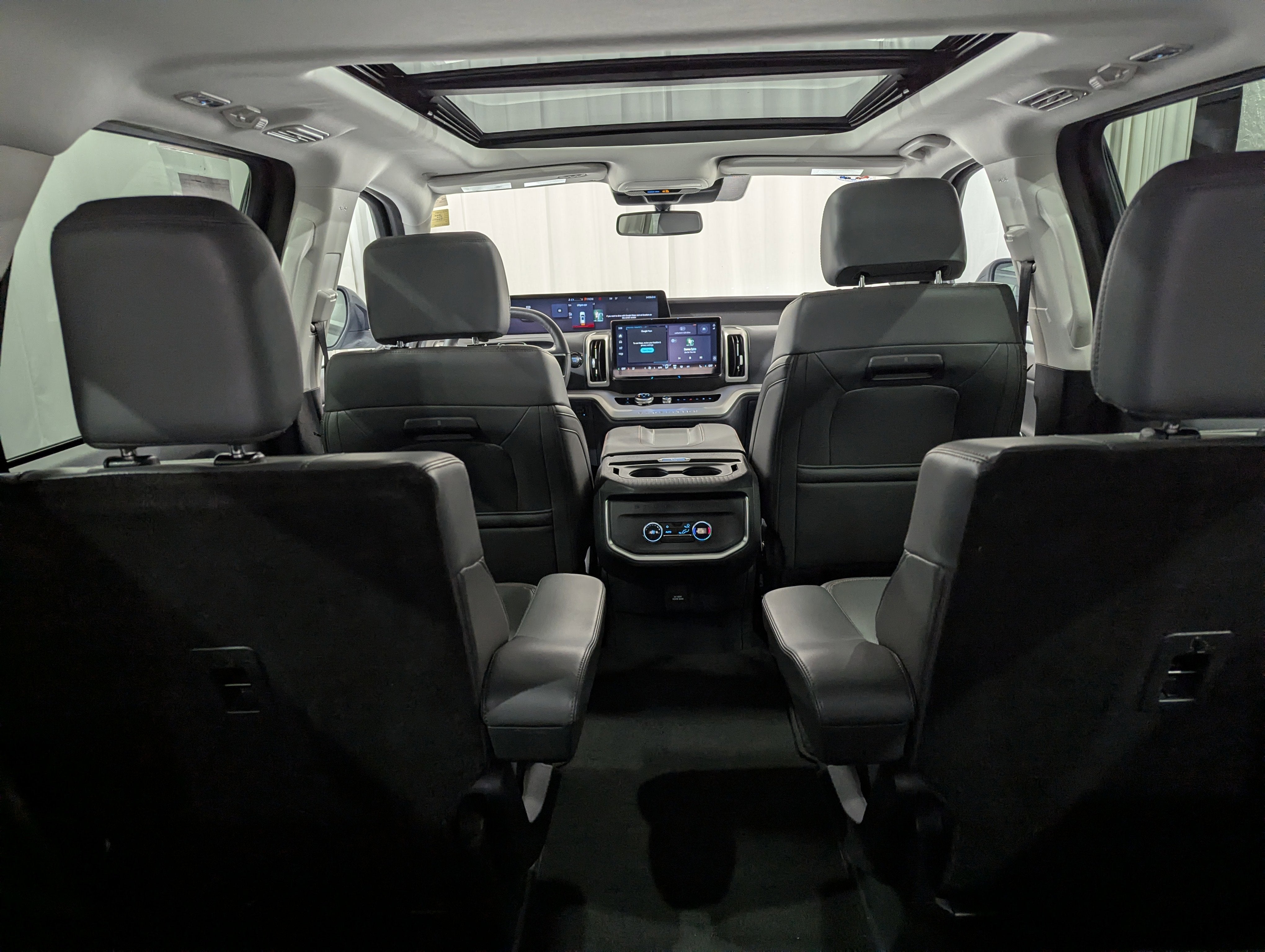 2025 Ford Expedition Active 4x4