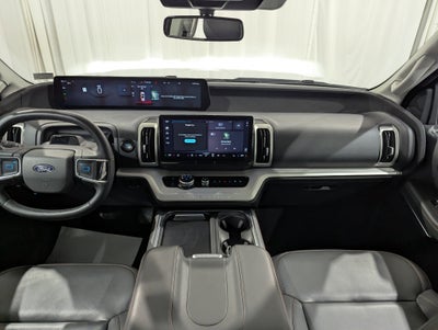 2025 Ford Expedition Active 4x4