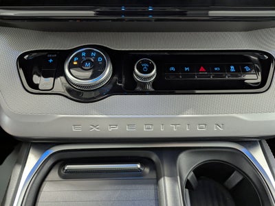 2025 Ford Expedition Active 4x4