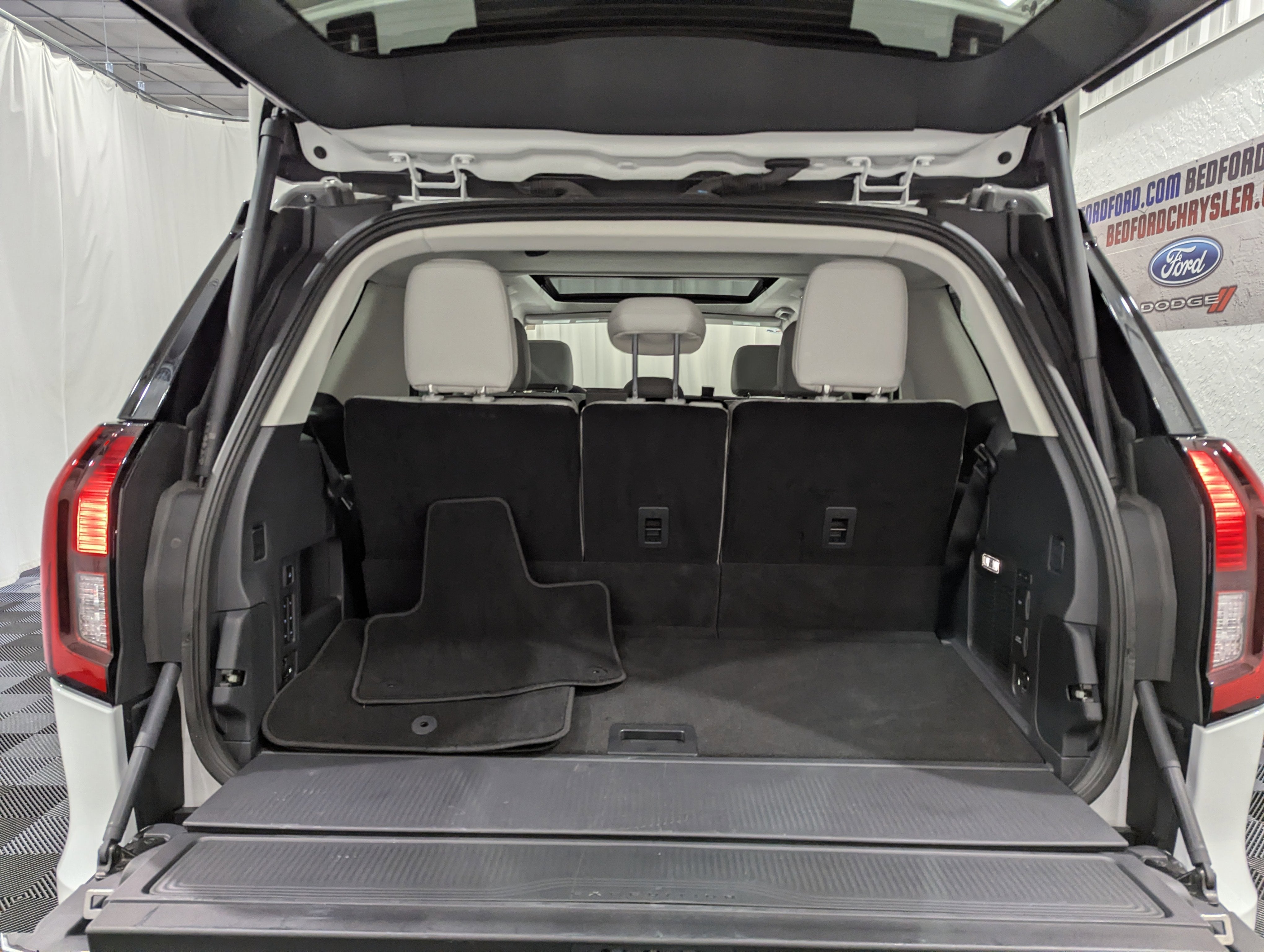 2025 Ford Expedition Active 4x4