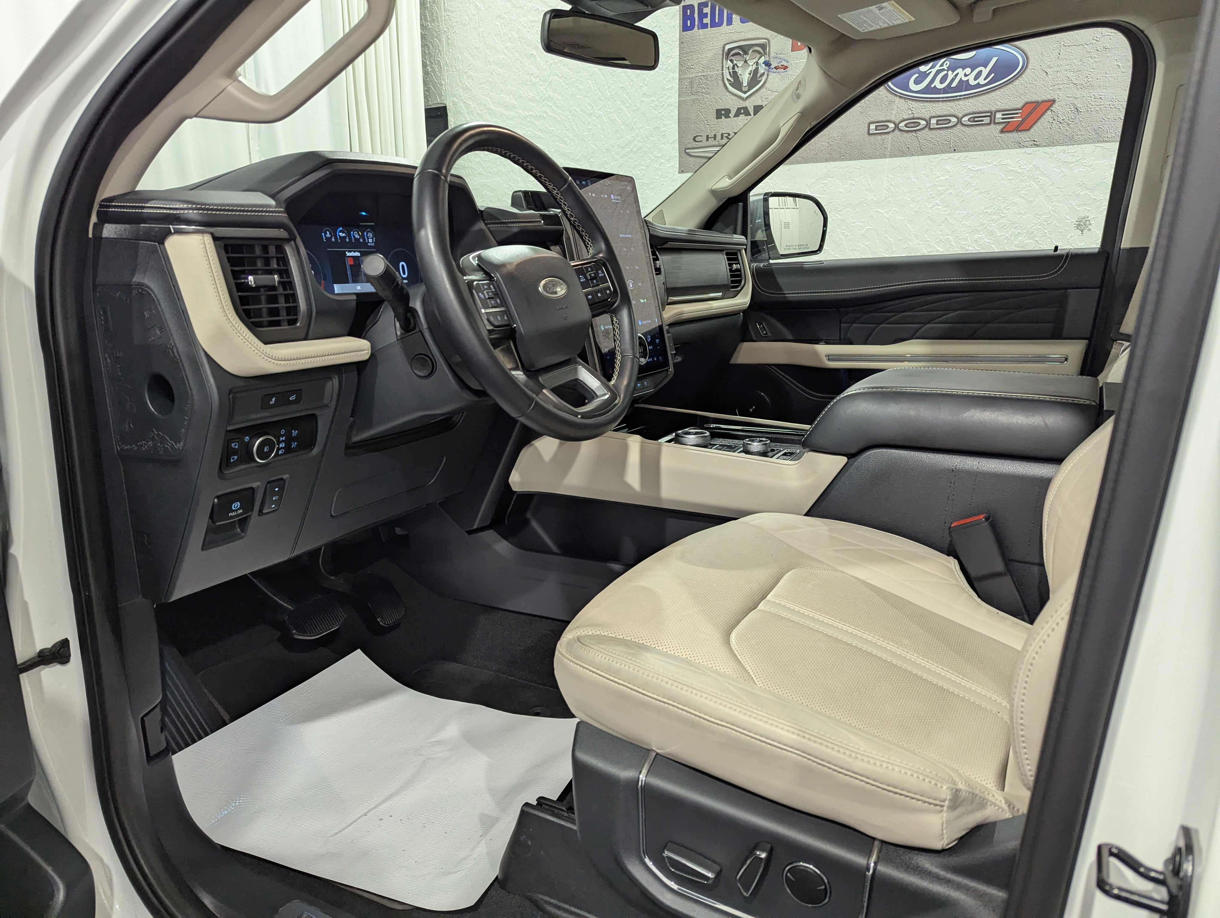 2024 Ford Expedition Platinum 4x4