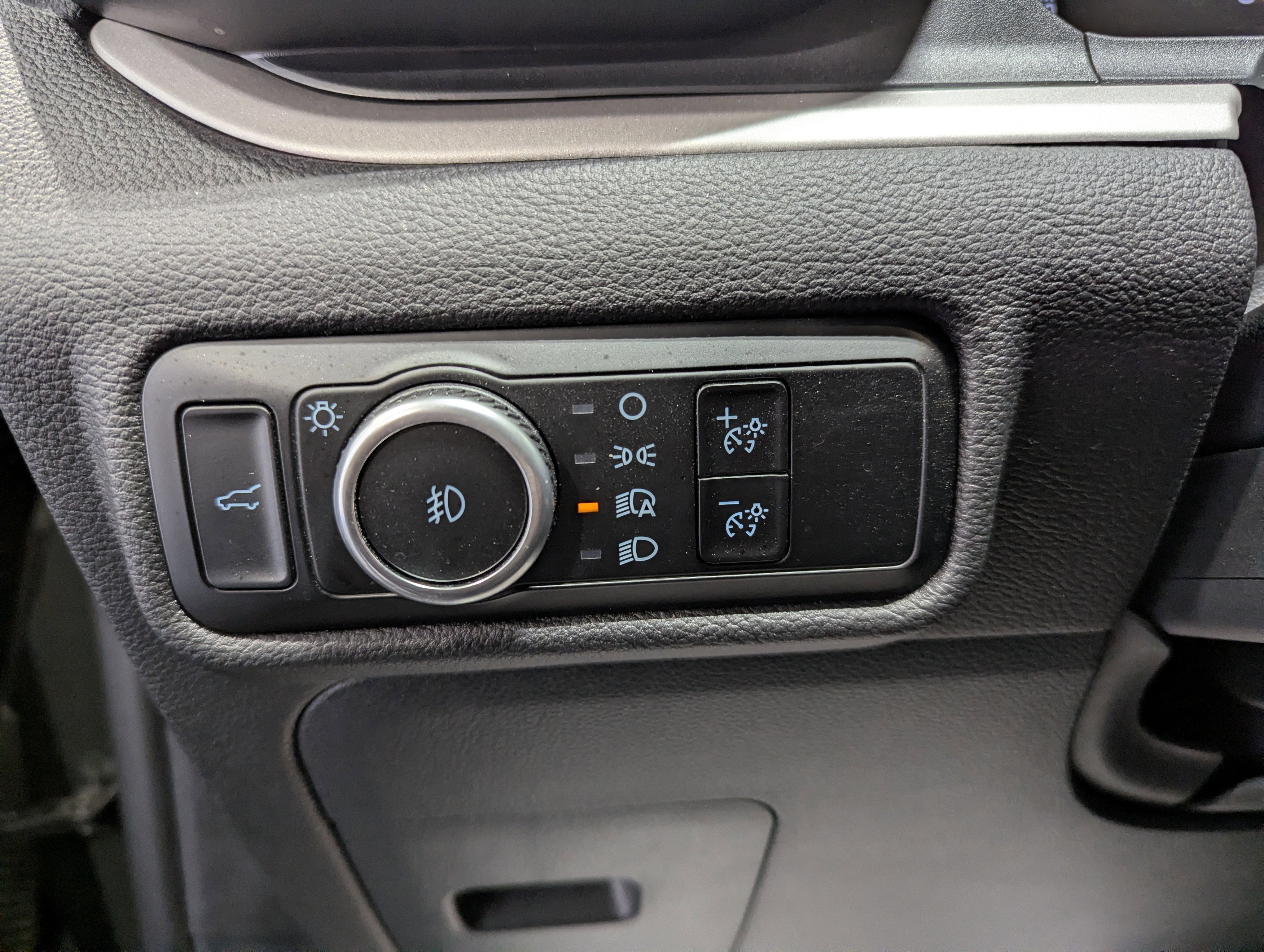 2024 Ford Explorer XLT 4x4