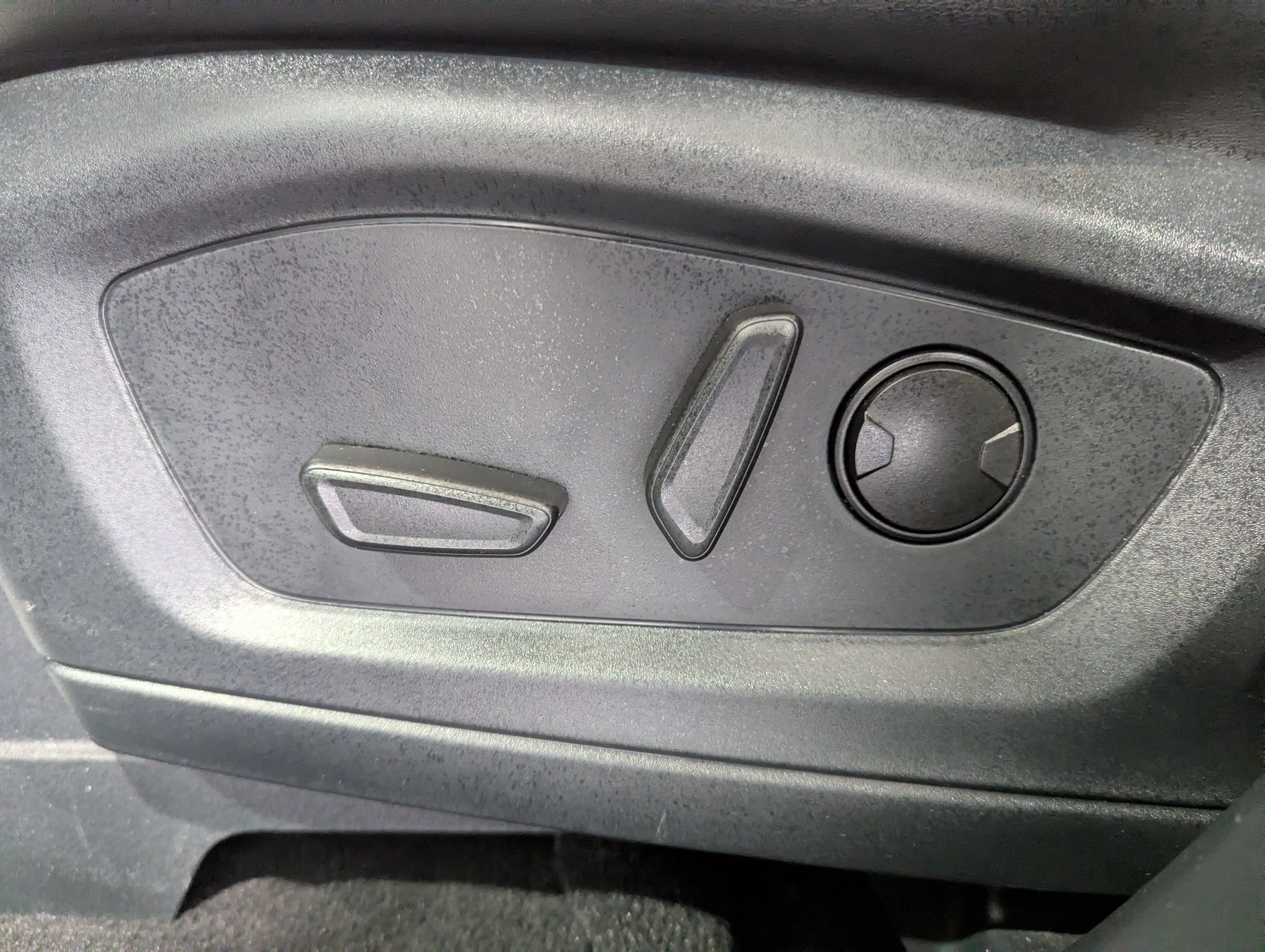 2024 Ford Explorer XLT 4x4