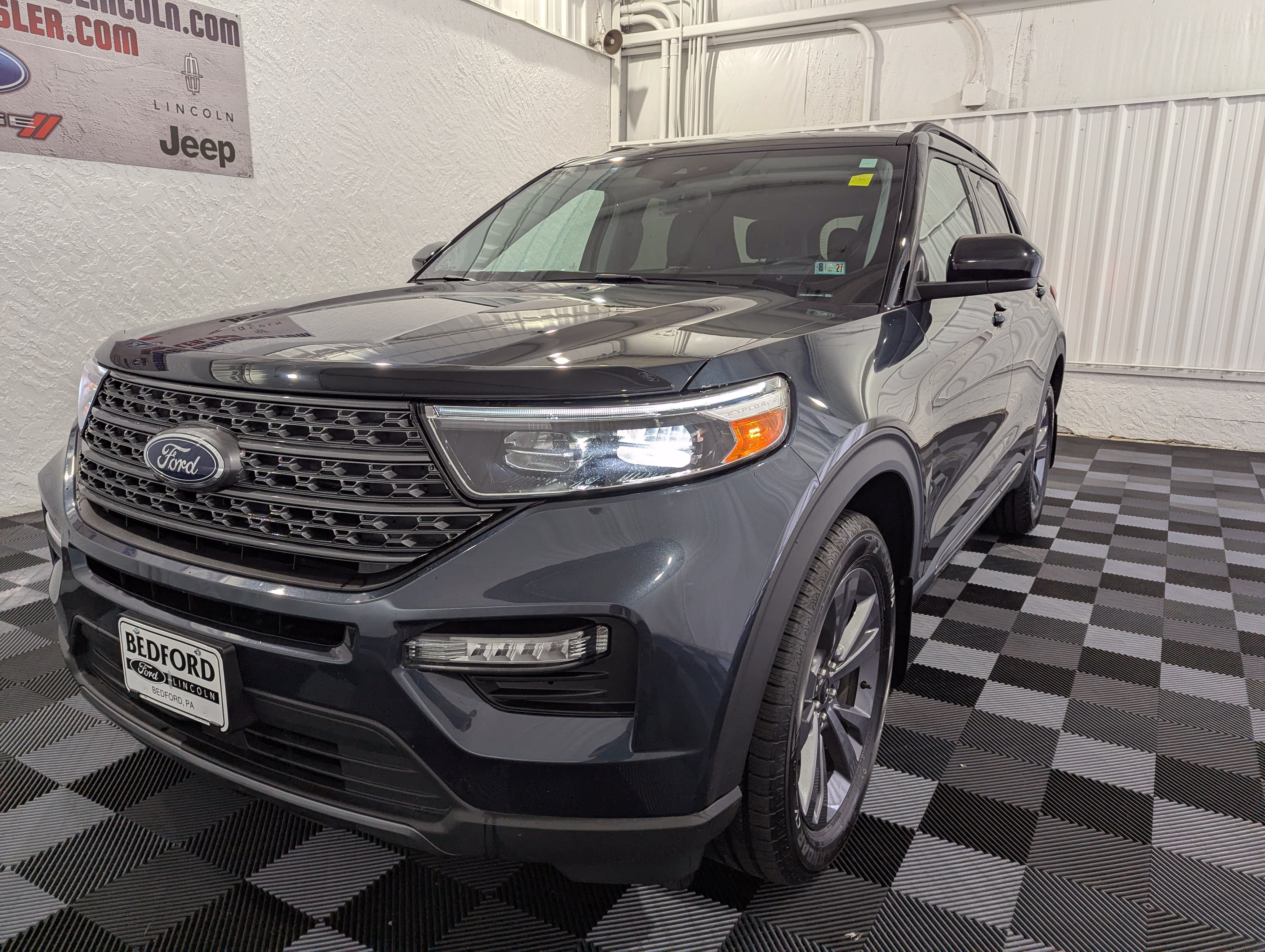 2024 Ford Explorer XLT 4x4