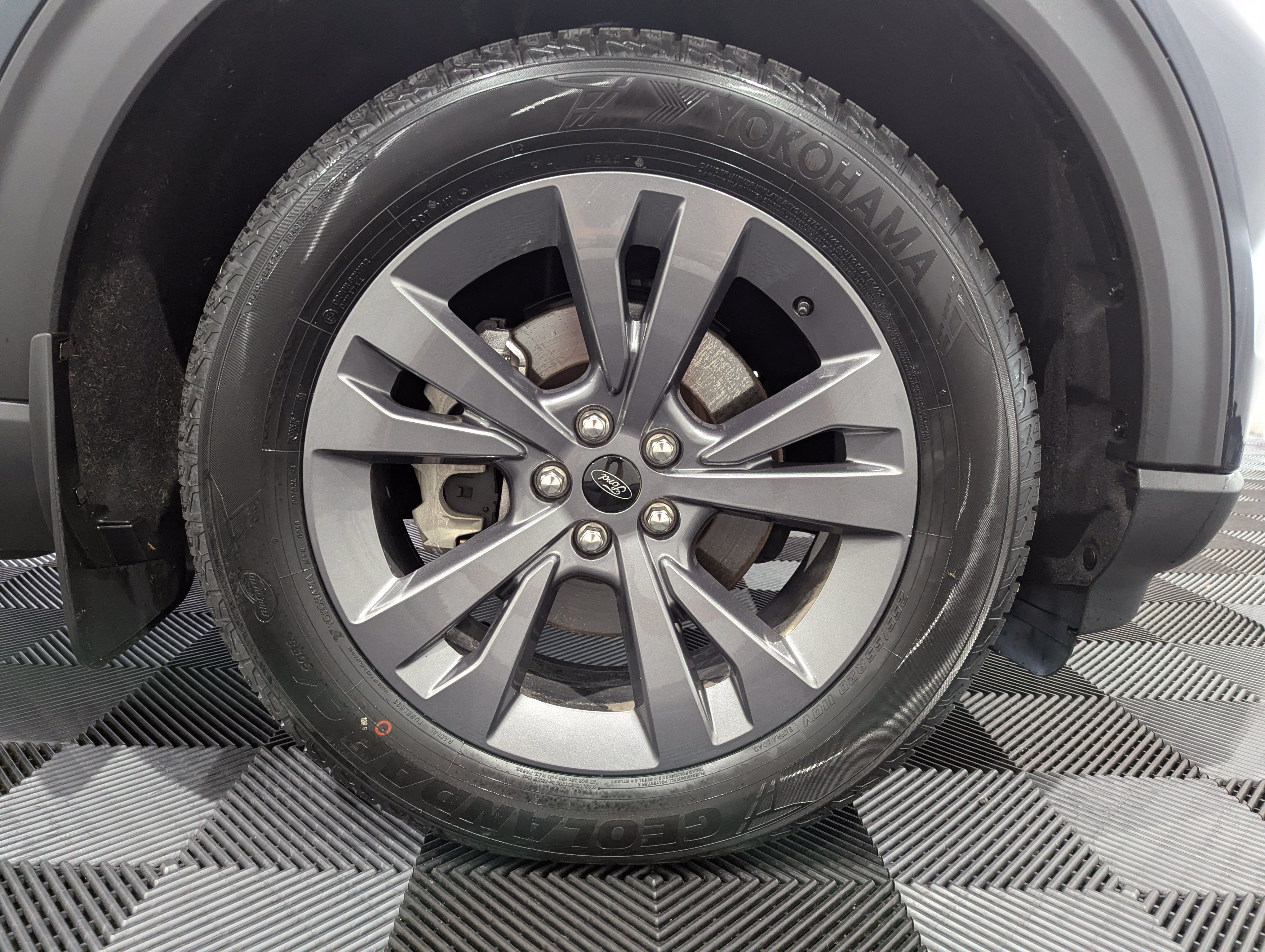 2024 Ford Explorer XLT 4x4