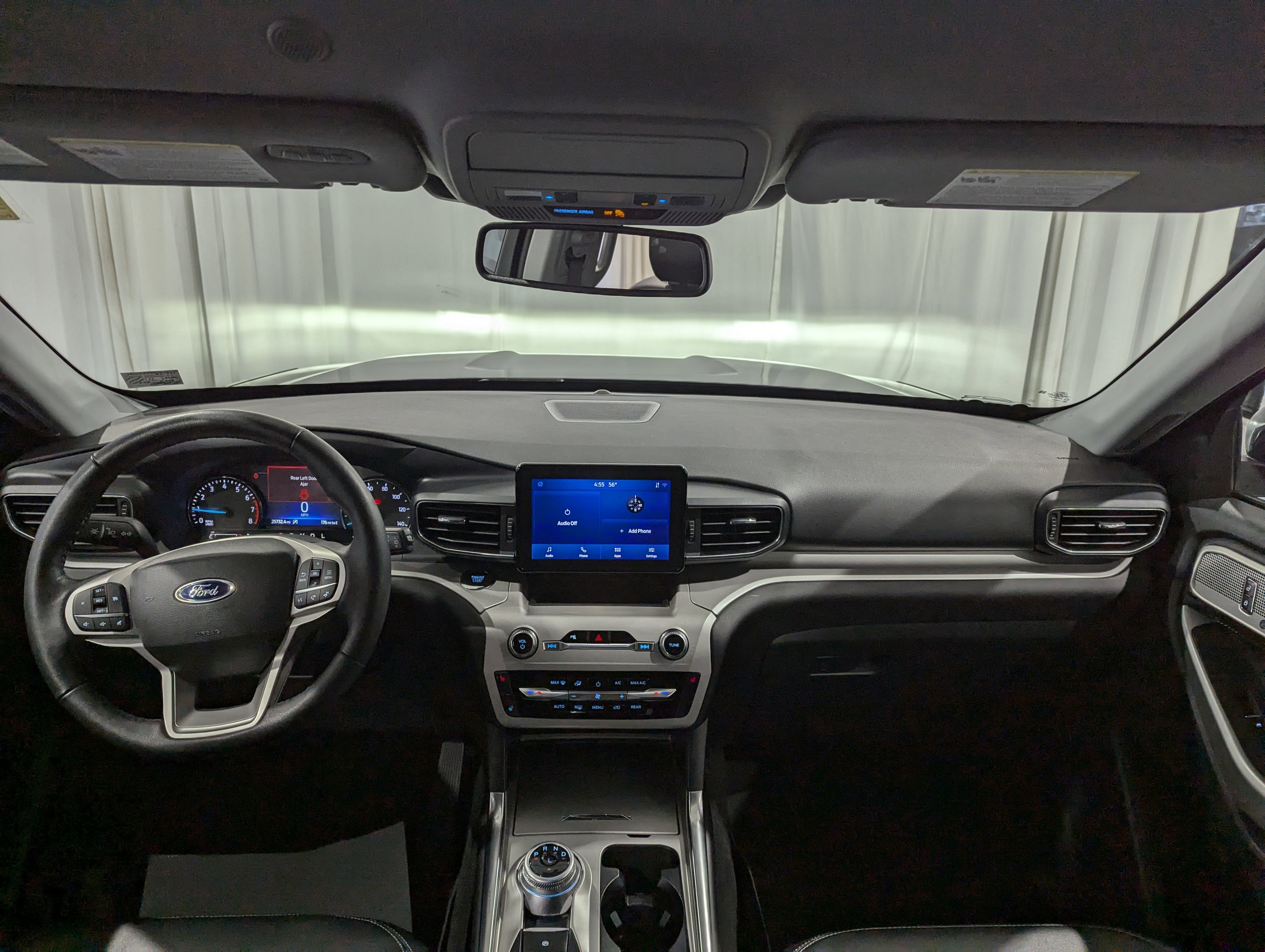 2023 Ford Explorer XLT 4x4