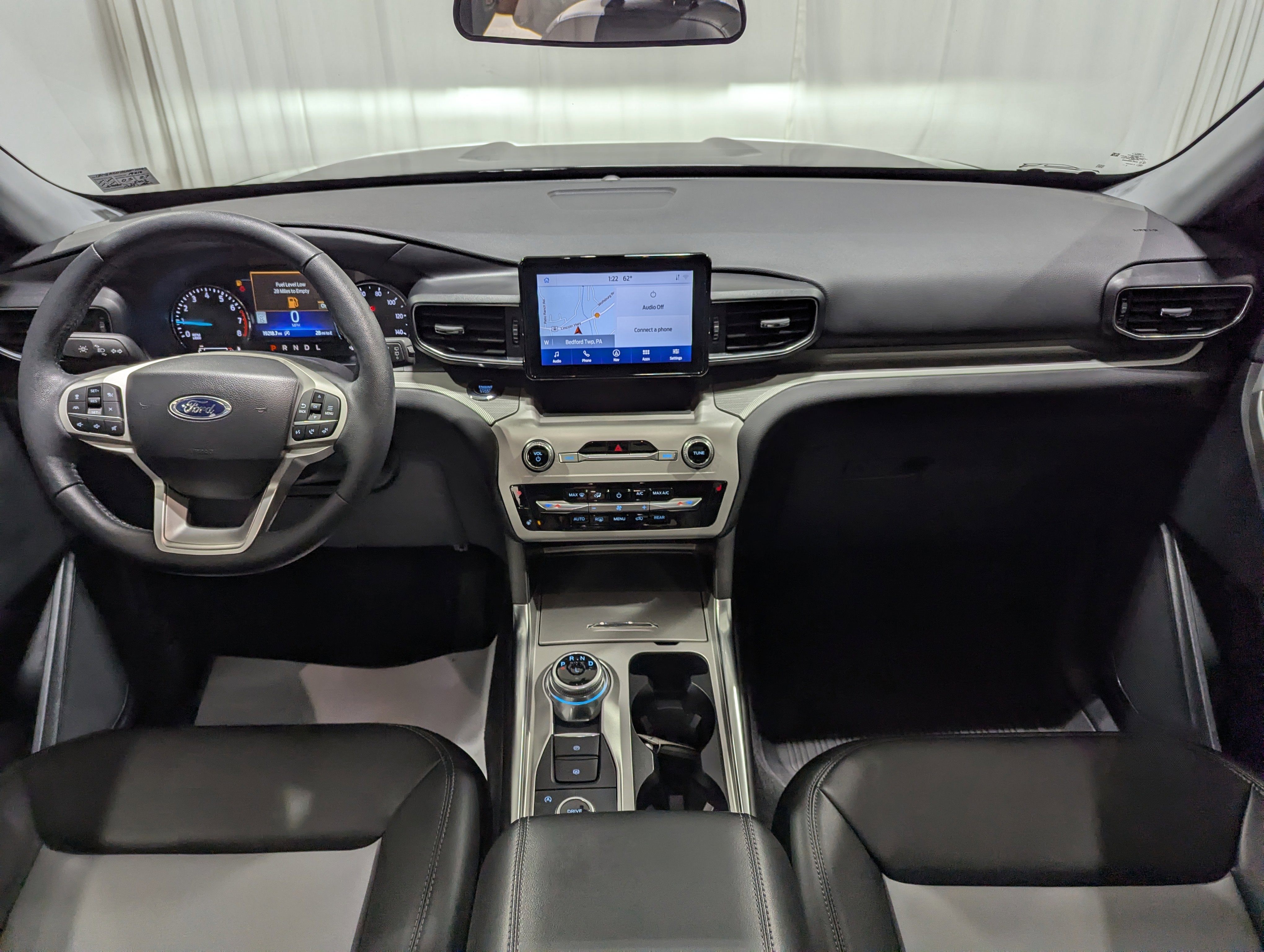 2024 Ford Explorer XLT 4x4