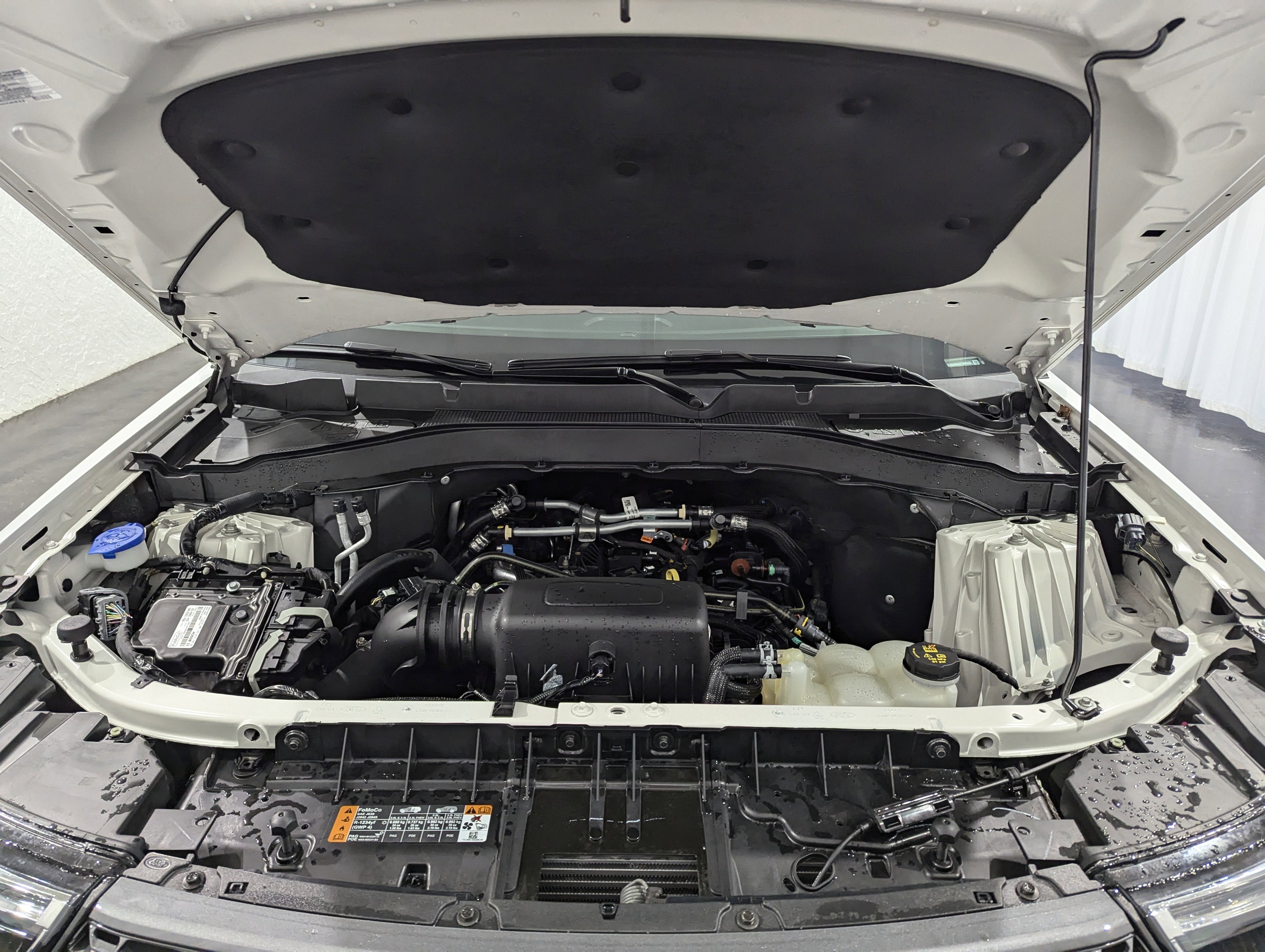 2023 Ford Explorer XLT 4x4