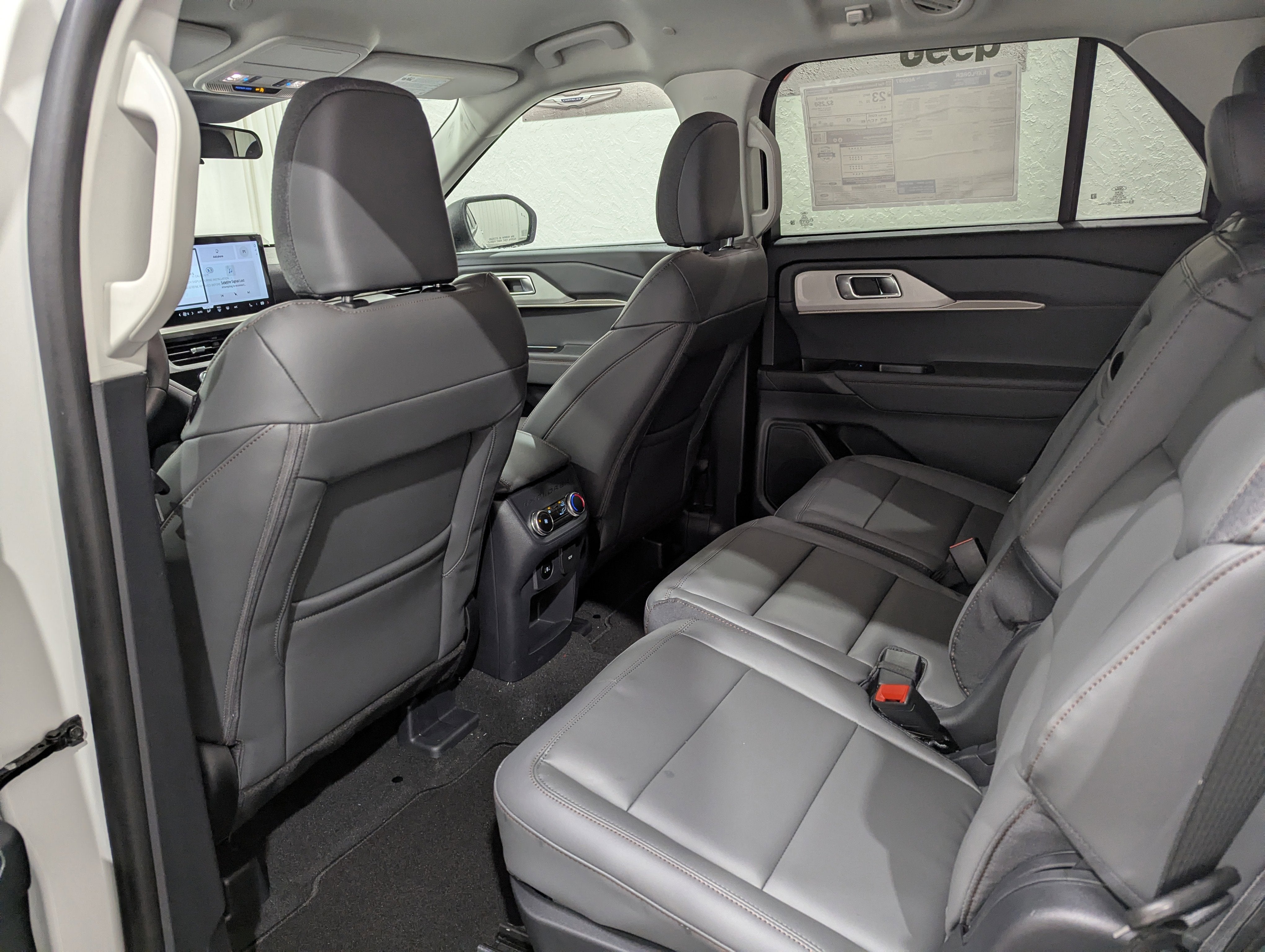 2026 Ford Explorer Active 4x4