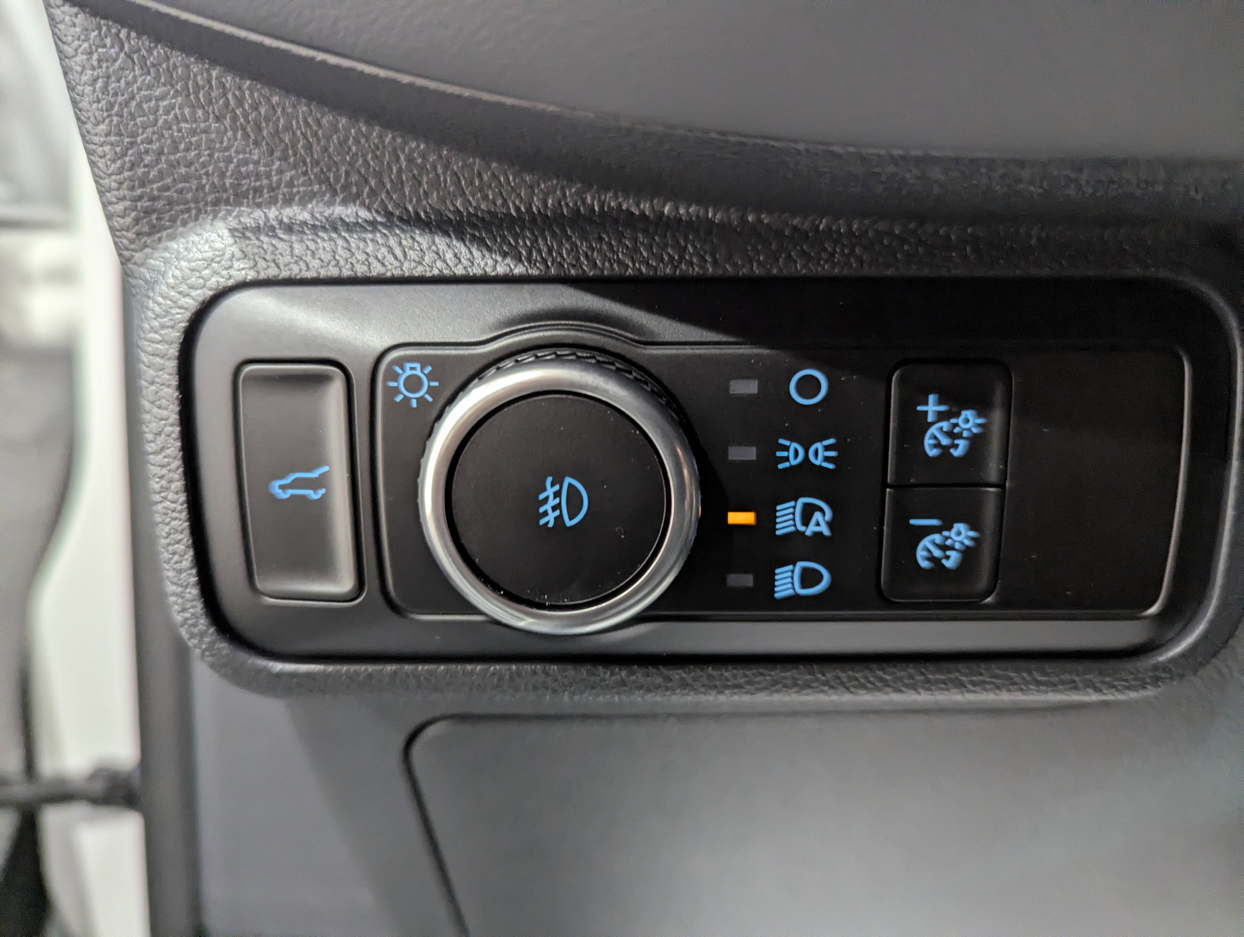 2026 Ford Explorer Active 4x4