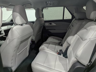 2025 Ford Explorer Active 4x4